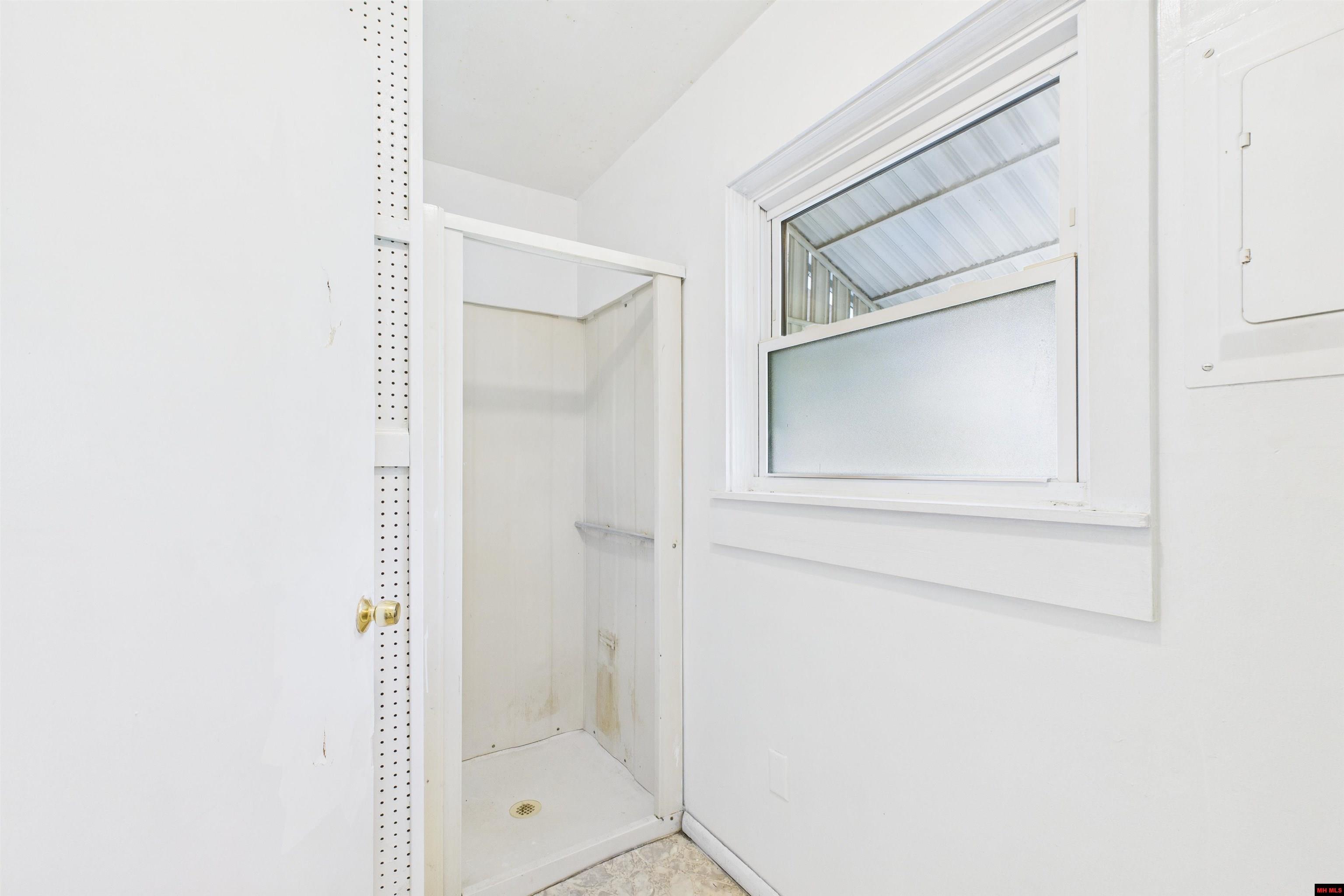 1206 MAPLE STREET Mountain Home, AR 72653