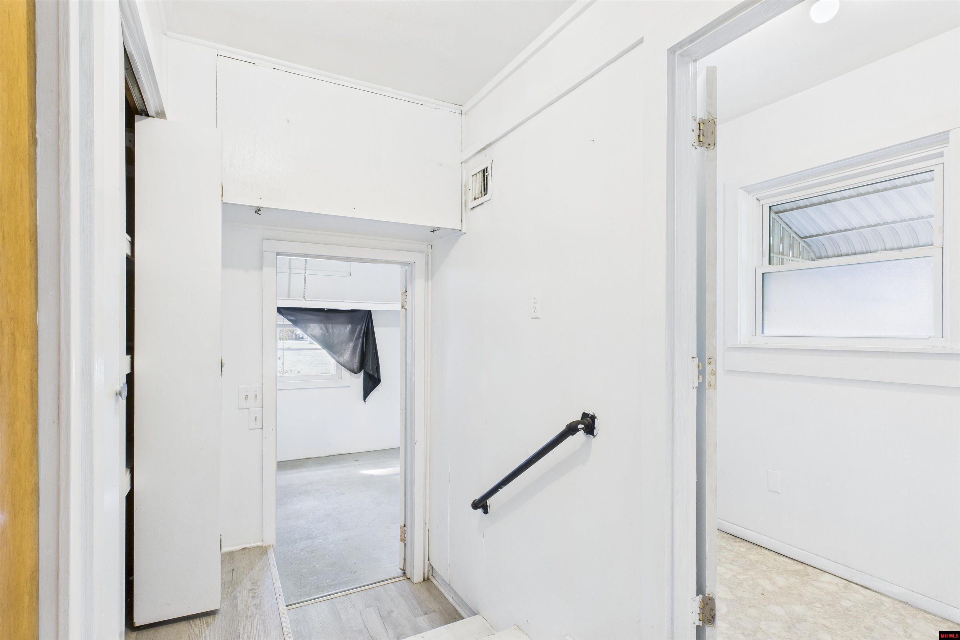 1206 MAPLE STREET Mountain Home, AR 72653