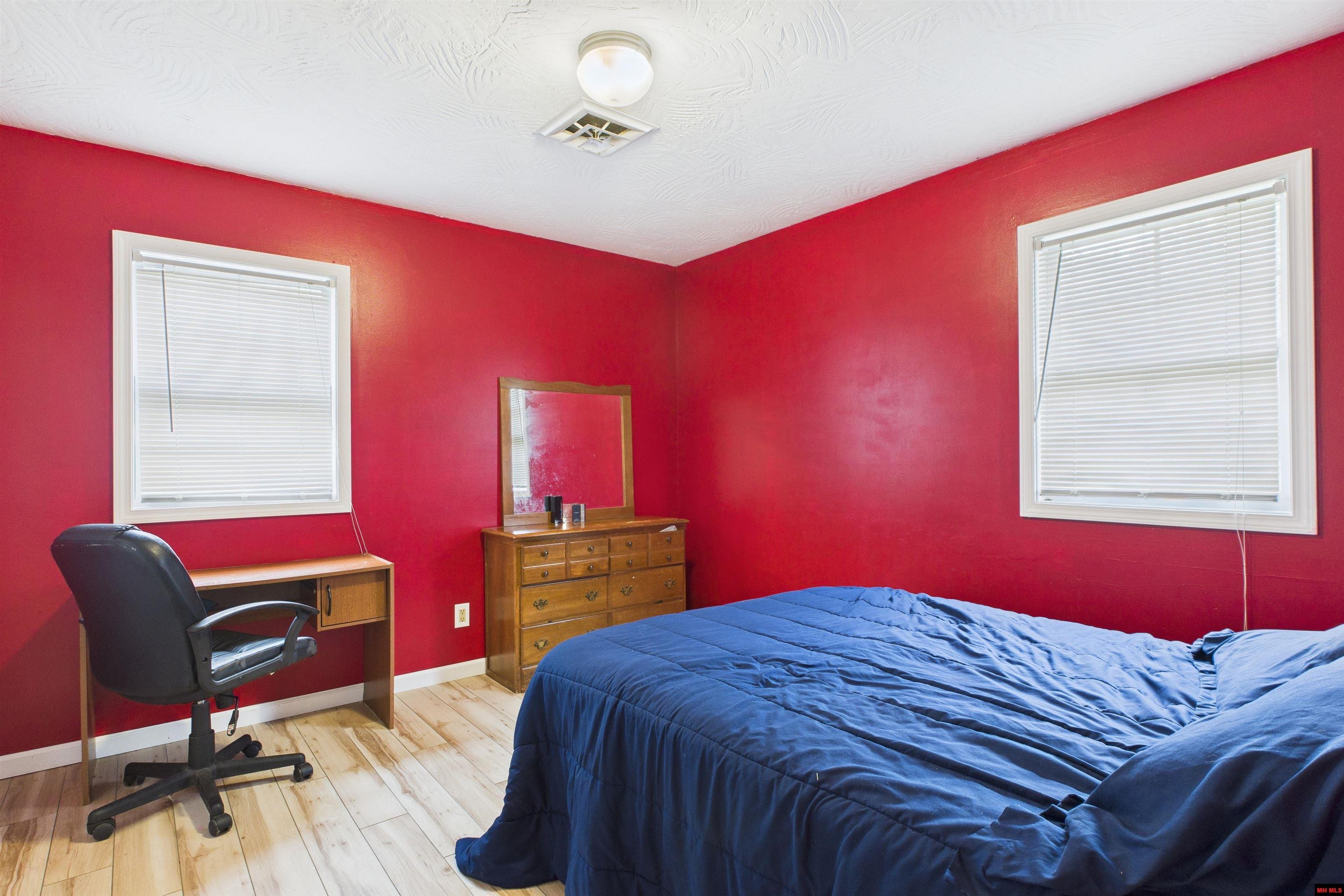 179 GOLF DRIVE Mountain Home, AR 72653