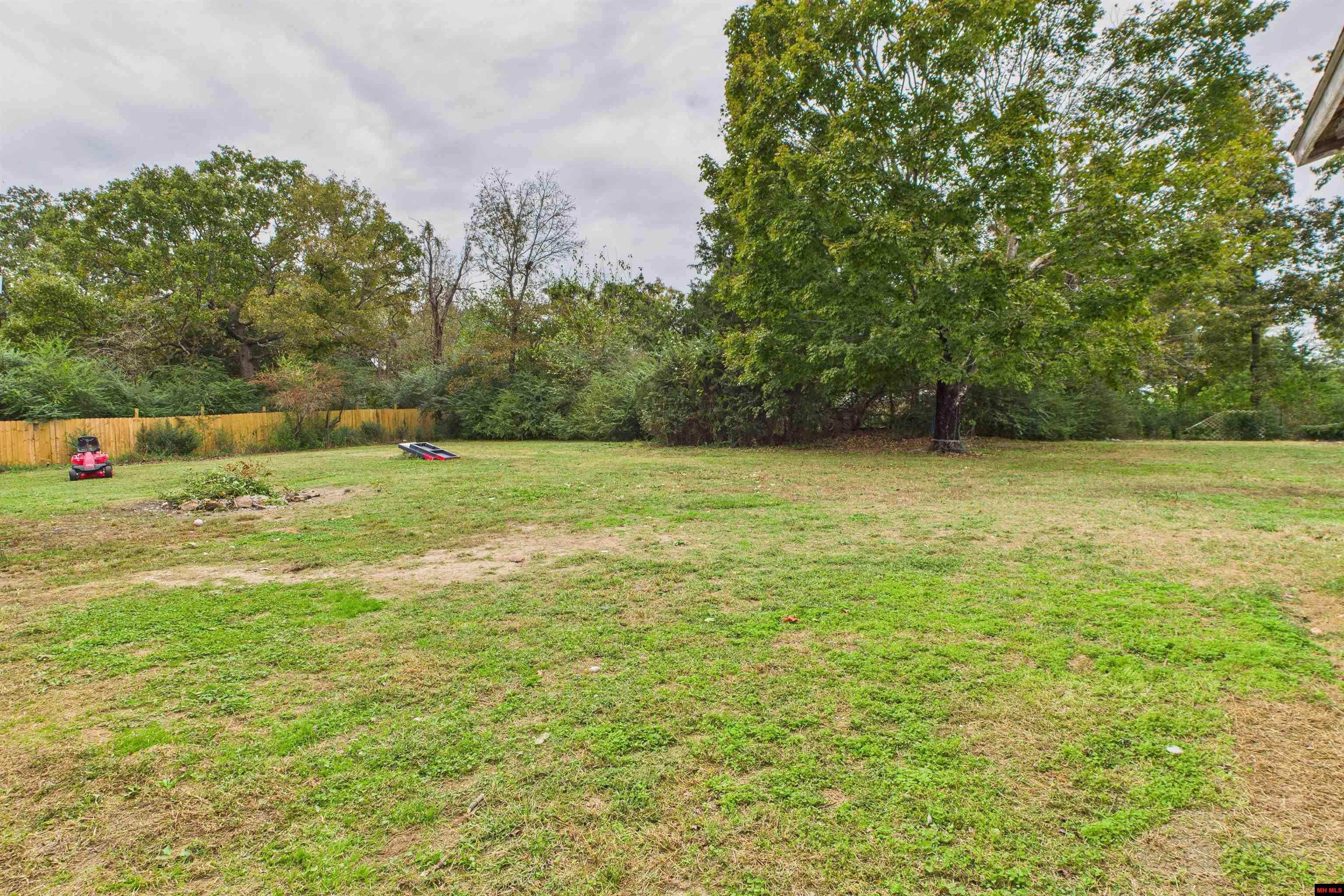 179 GOLF DRIVE Mountain Home, AR 72653