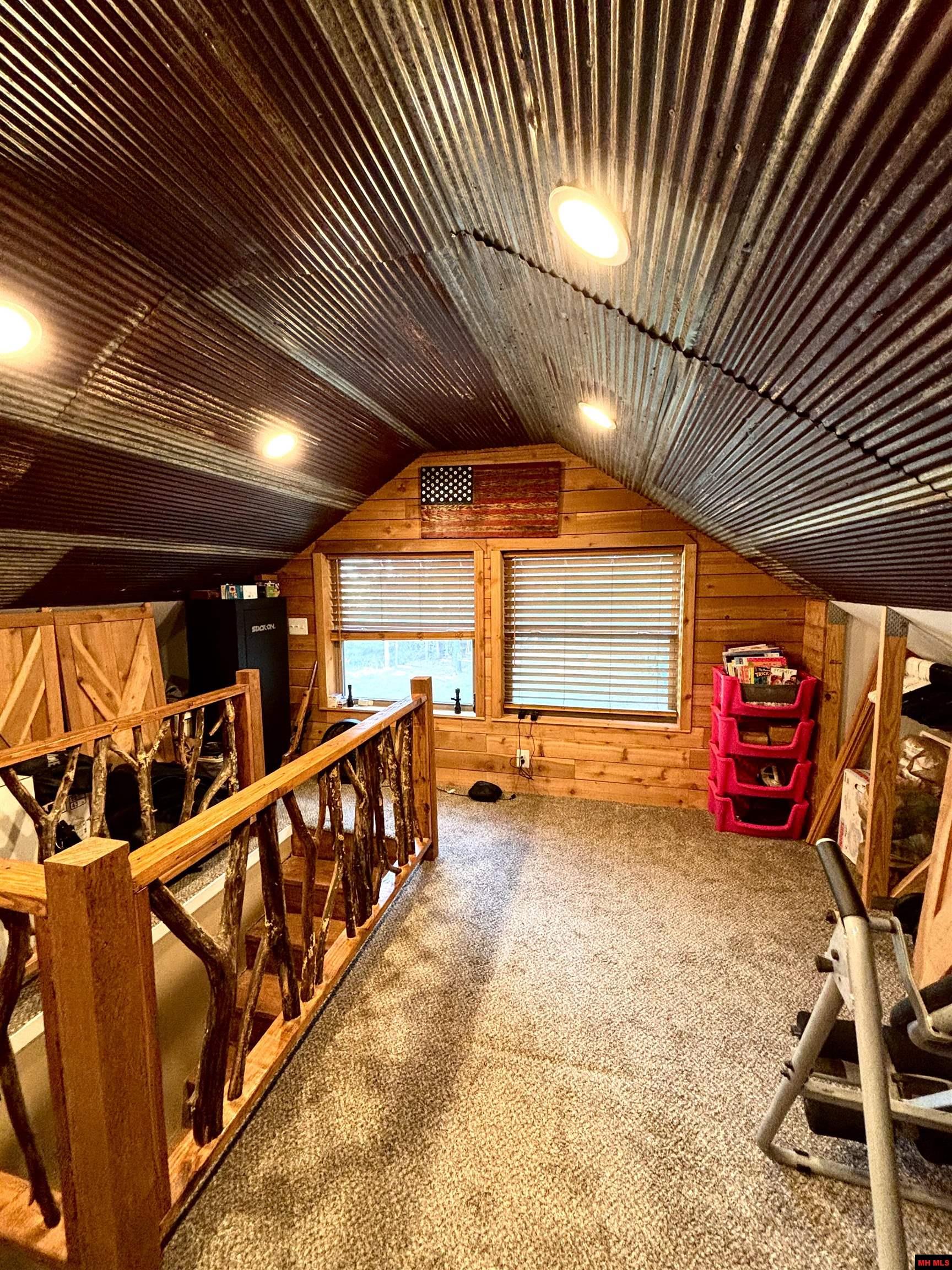 3503 HWY 223 Pineville, AR 72566