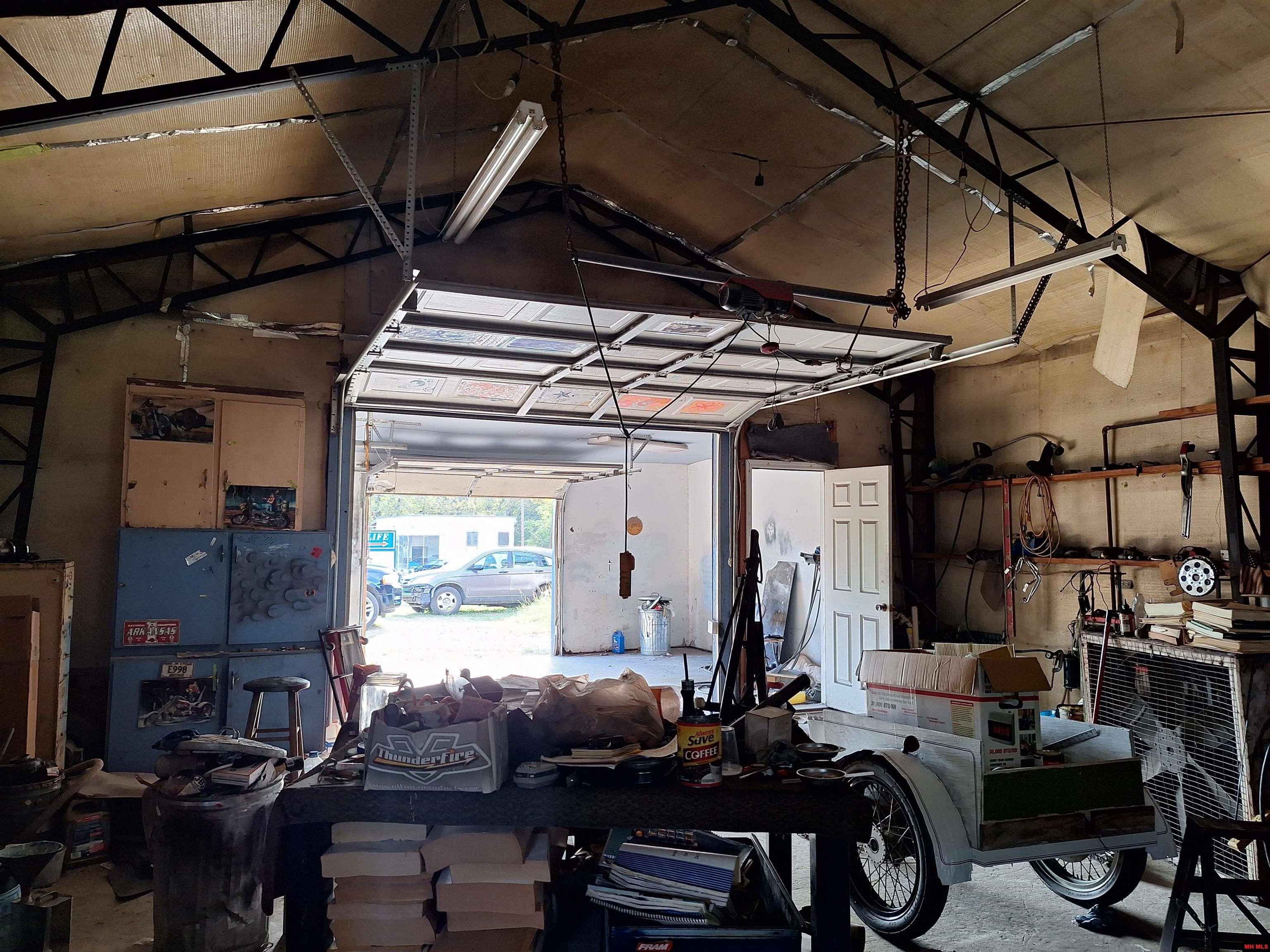 611 HWY 56 Calico Rock, AR