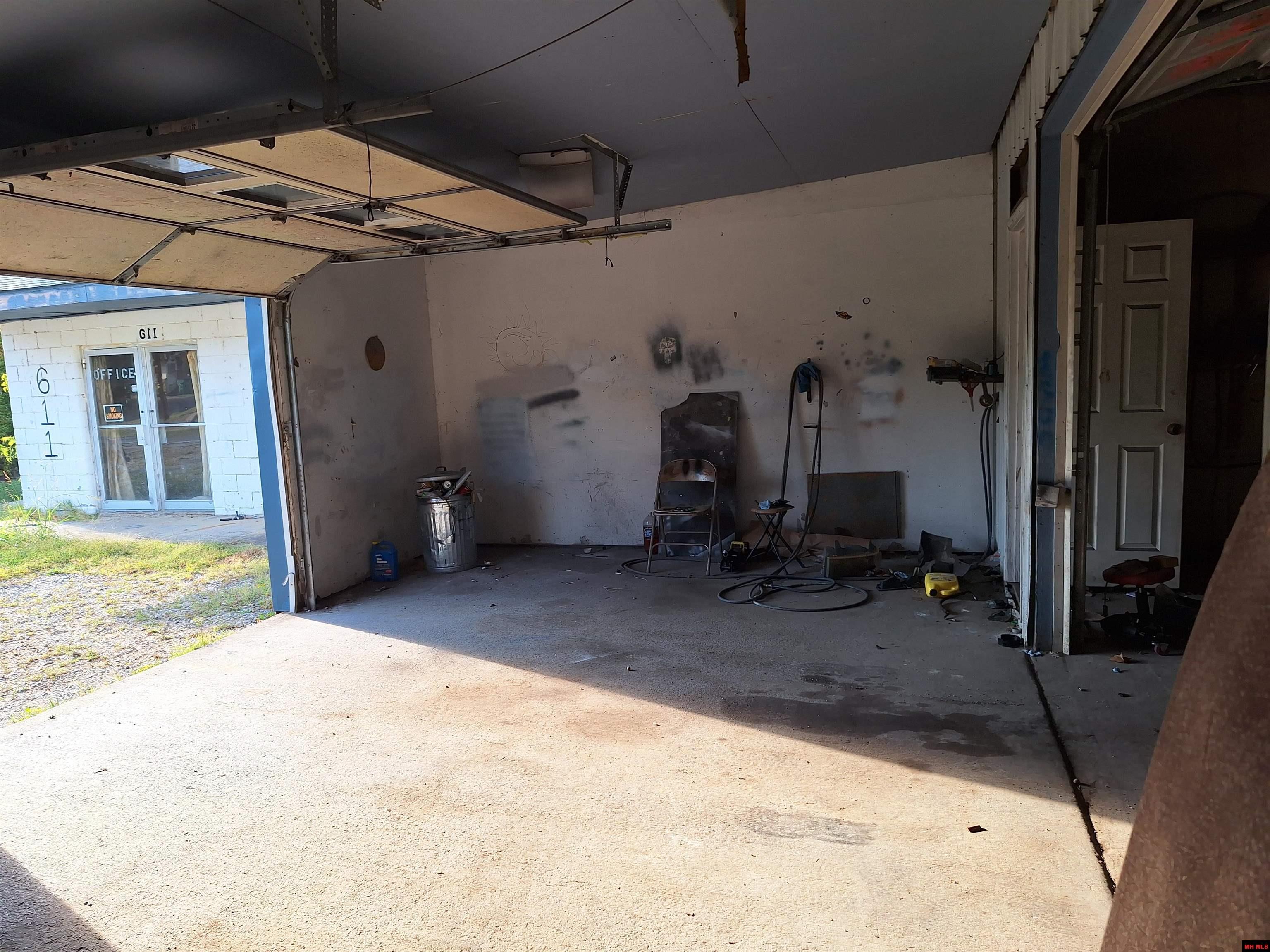 611 HWY 56 Calico Rock, AR