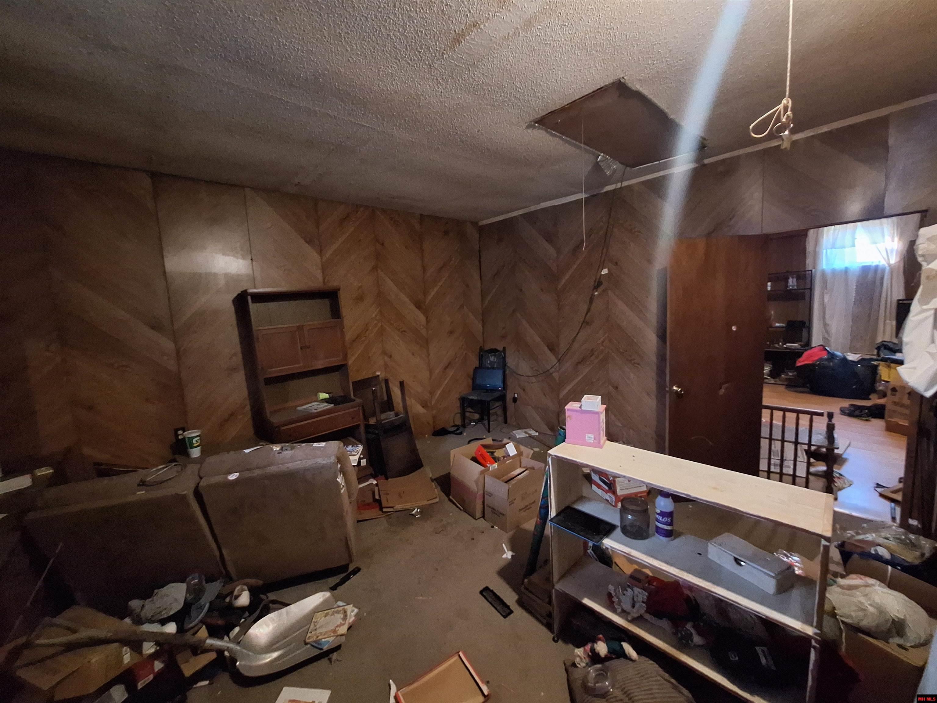 611 HWY 56 Calico Rock, AR