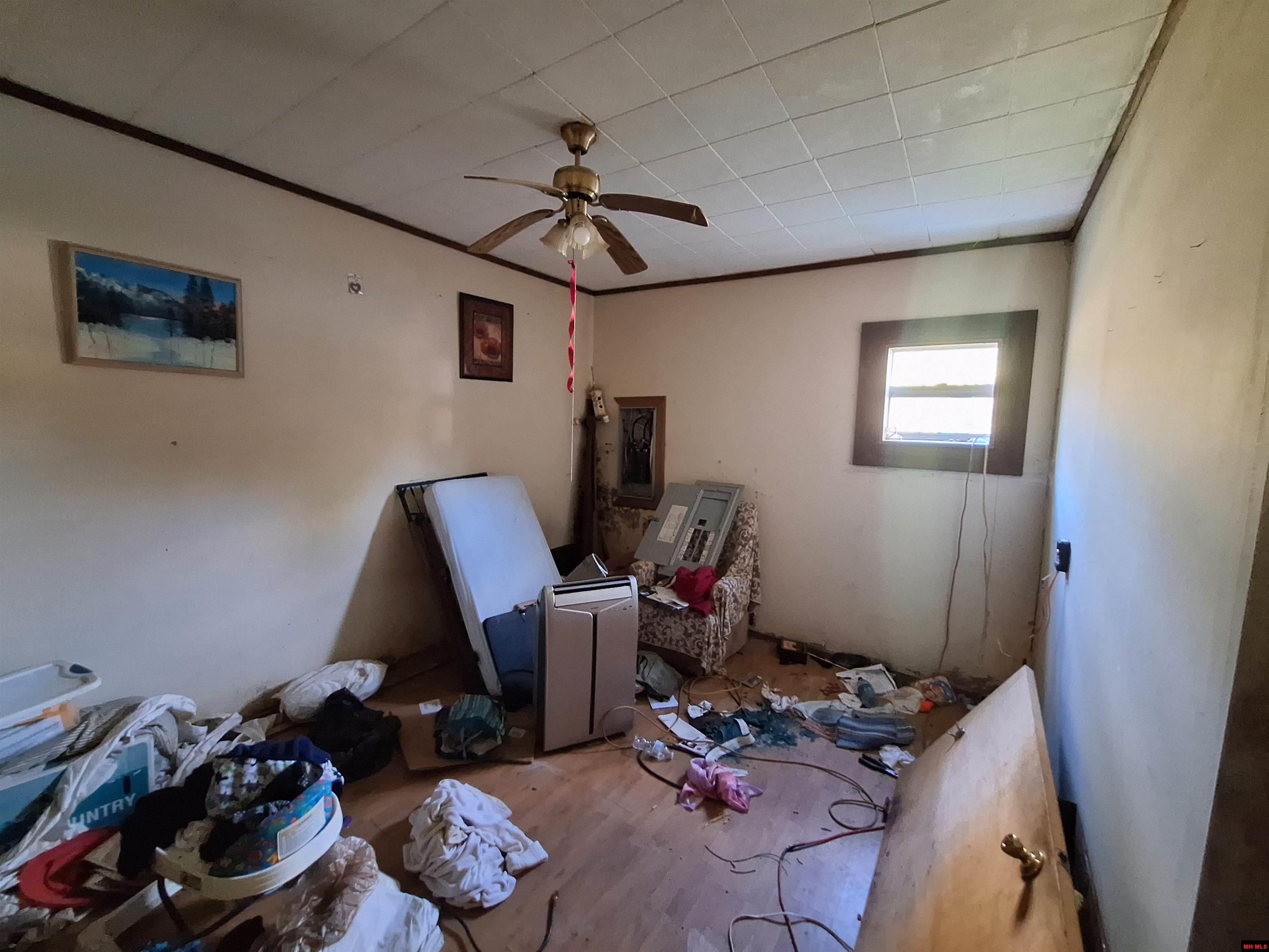 611 HWY 56 Calico Rock, AR