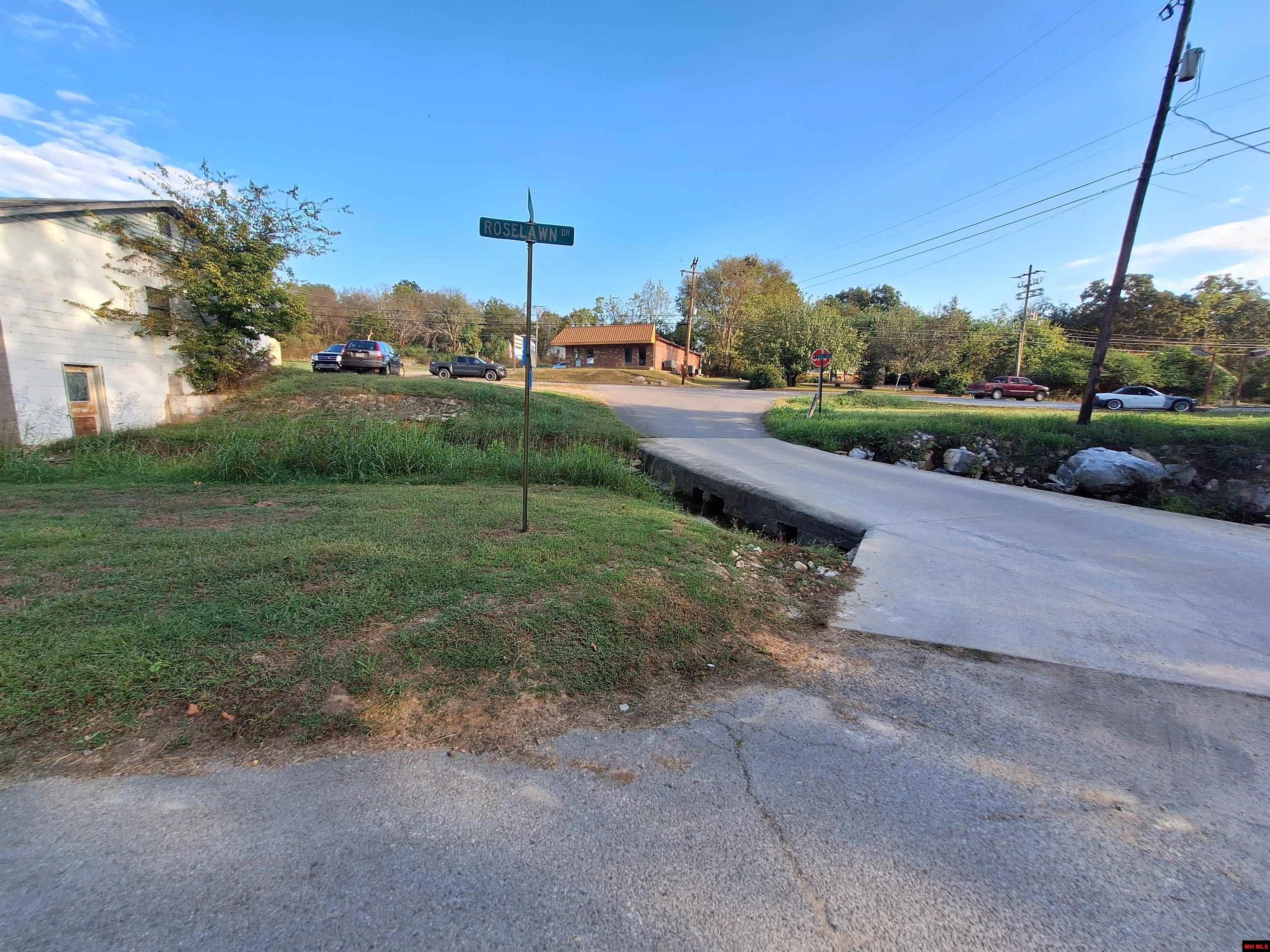 611 HWY 56 Calico Rock, AR