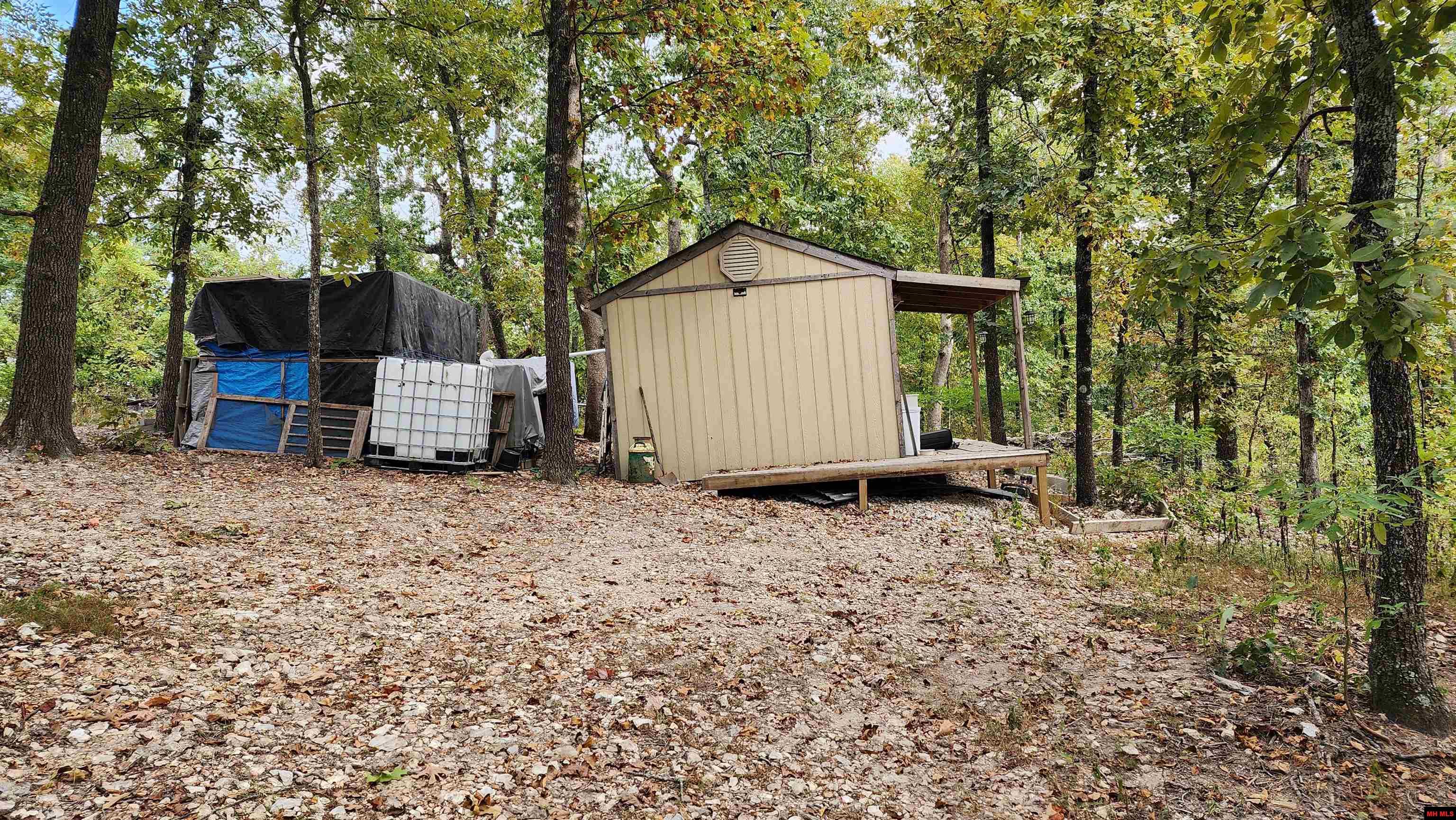 6901 MC 8061 Flippin, AR