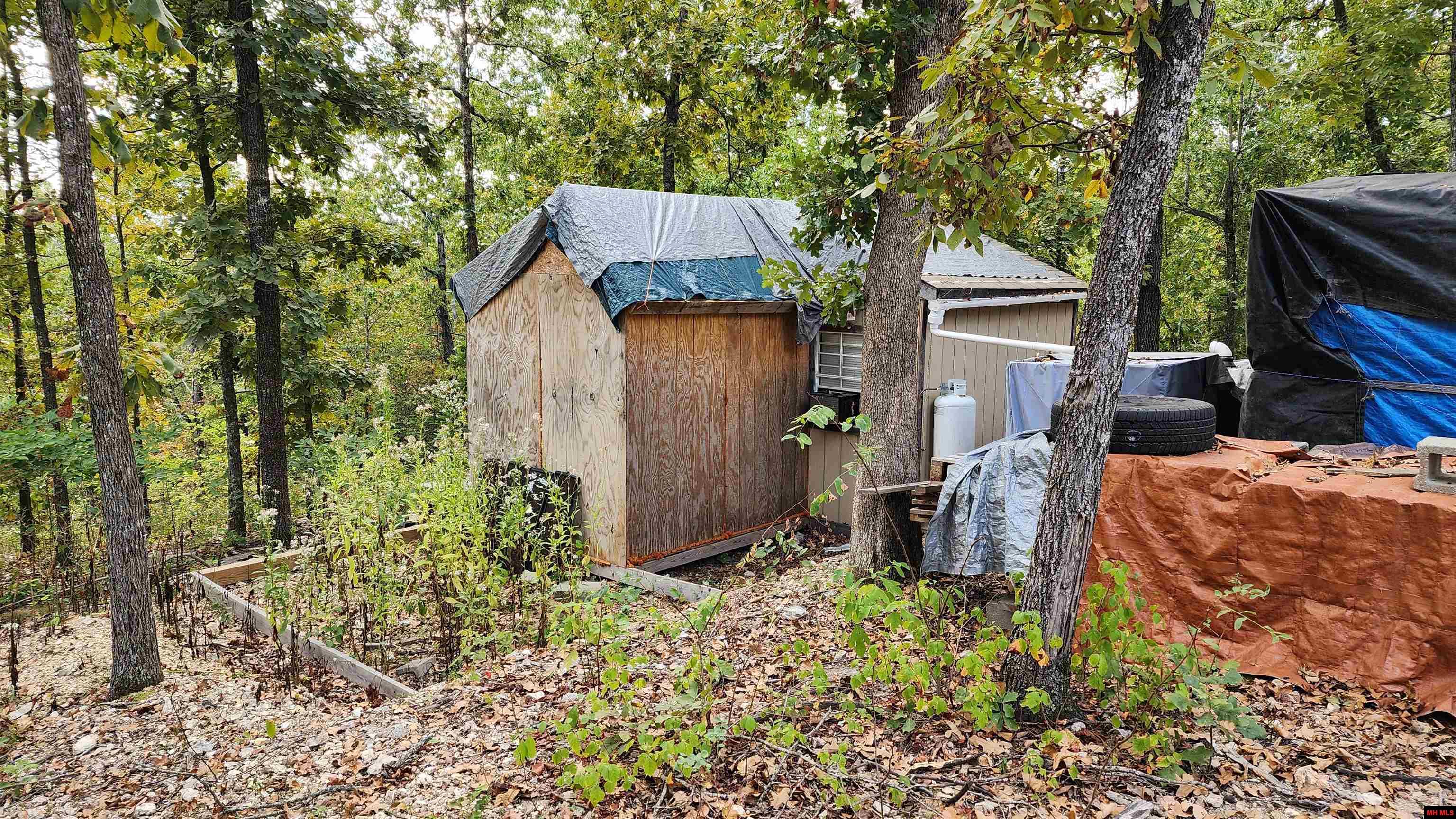 6901 MC 8061 Flippin, AR