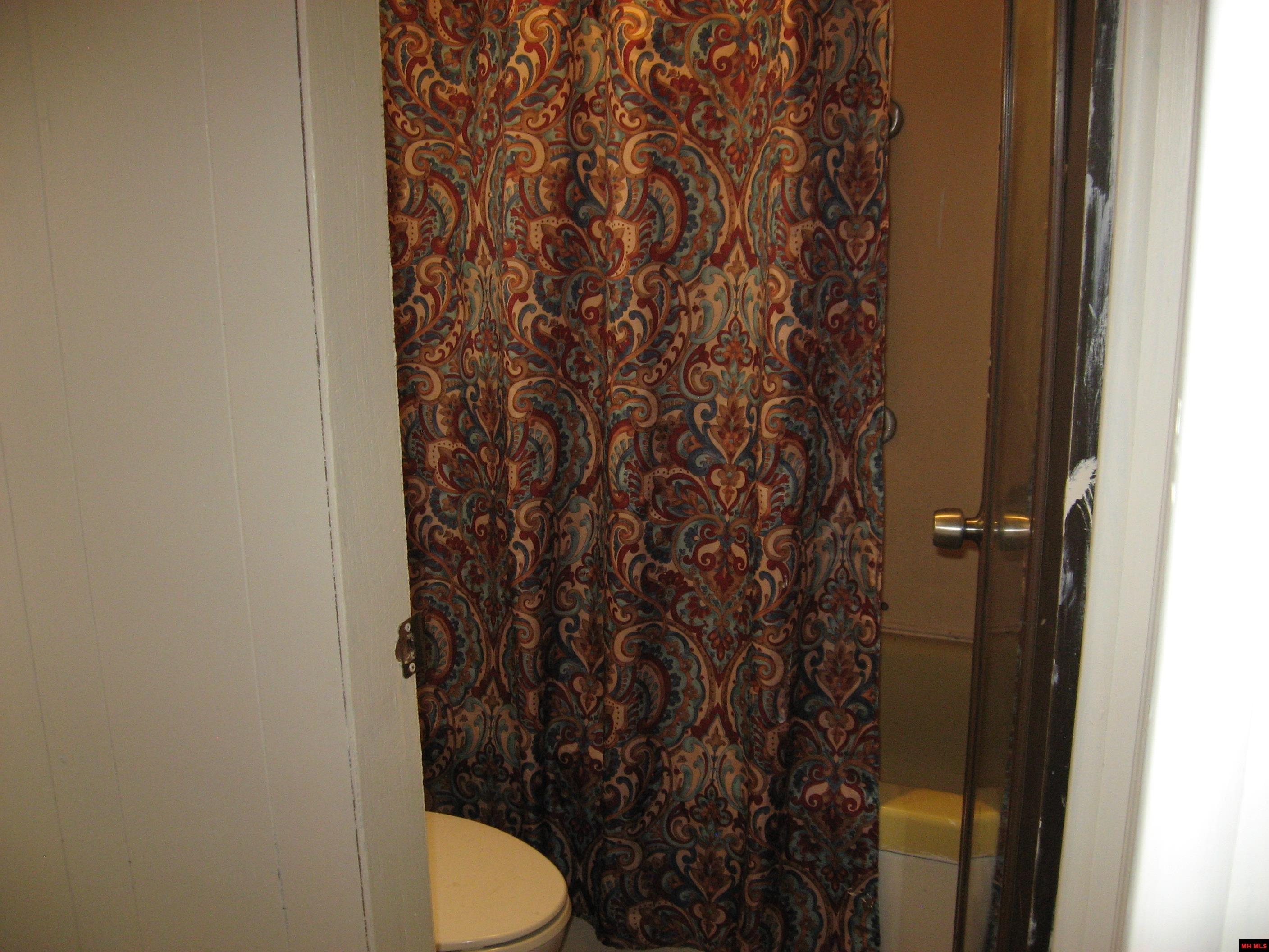 97 MC 7036 Flippin, AR