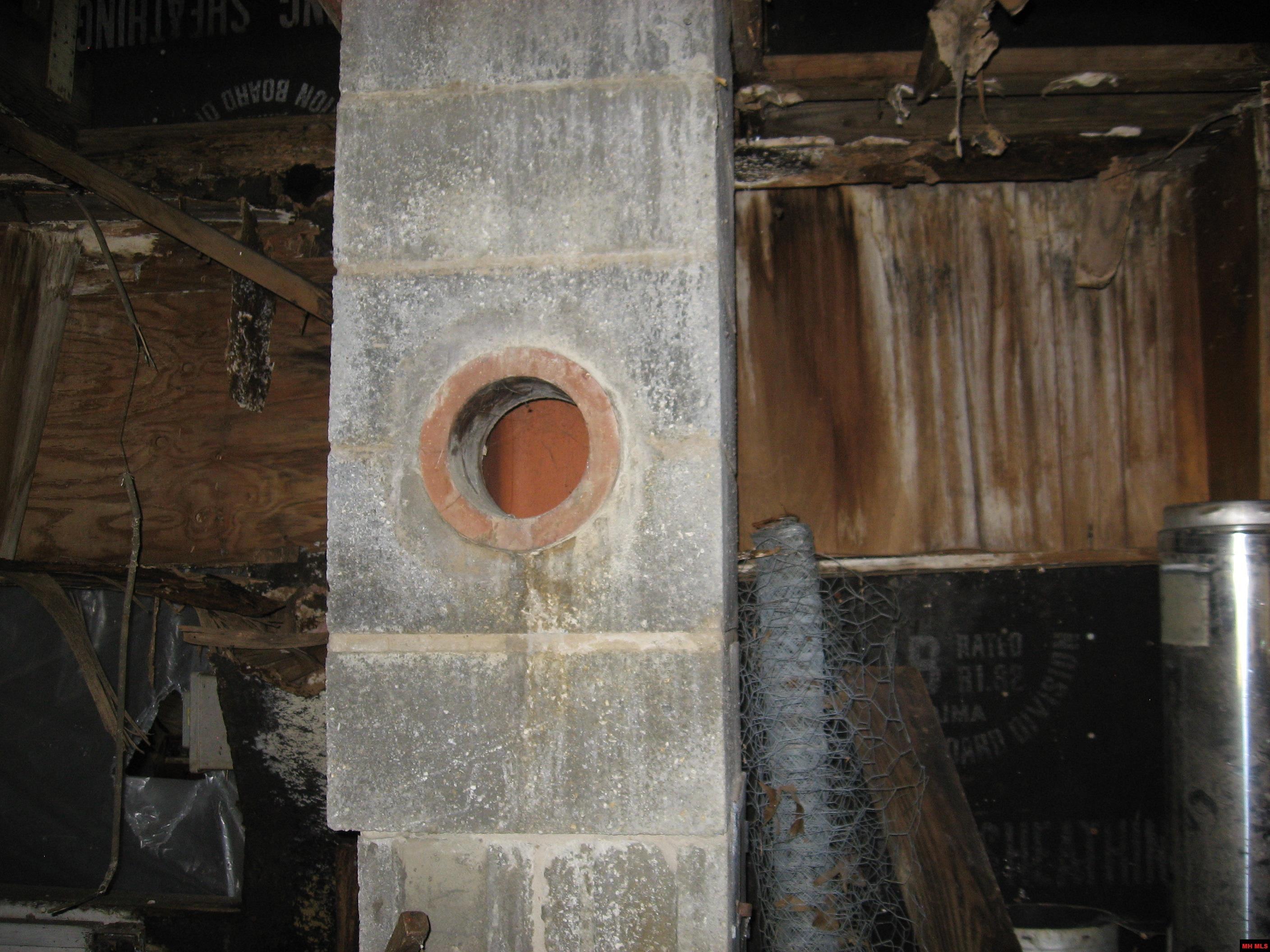 97 MC 7036 Flippin, AR