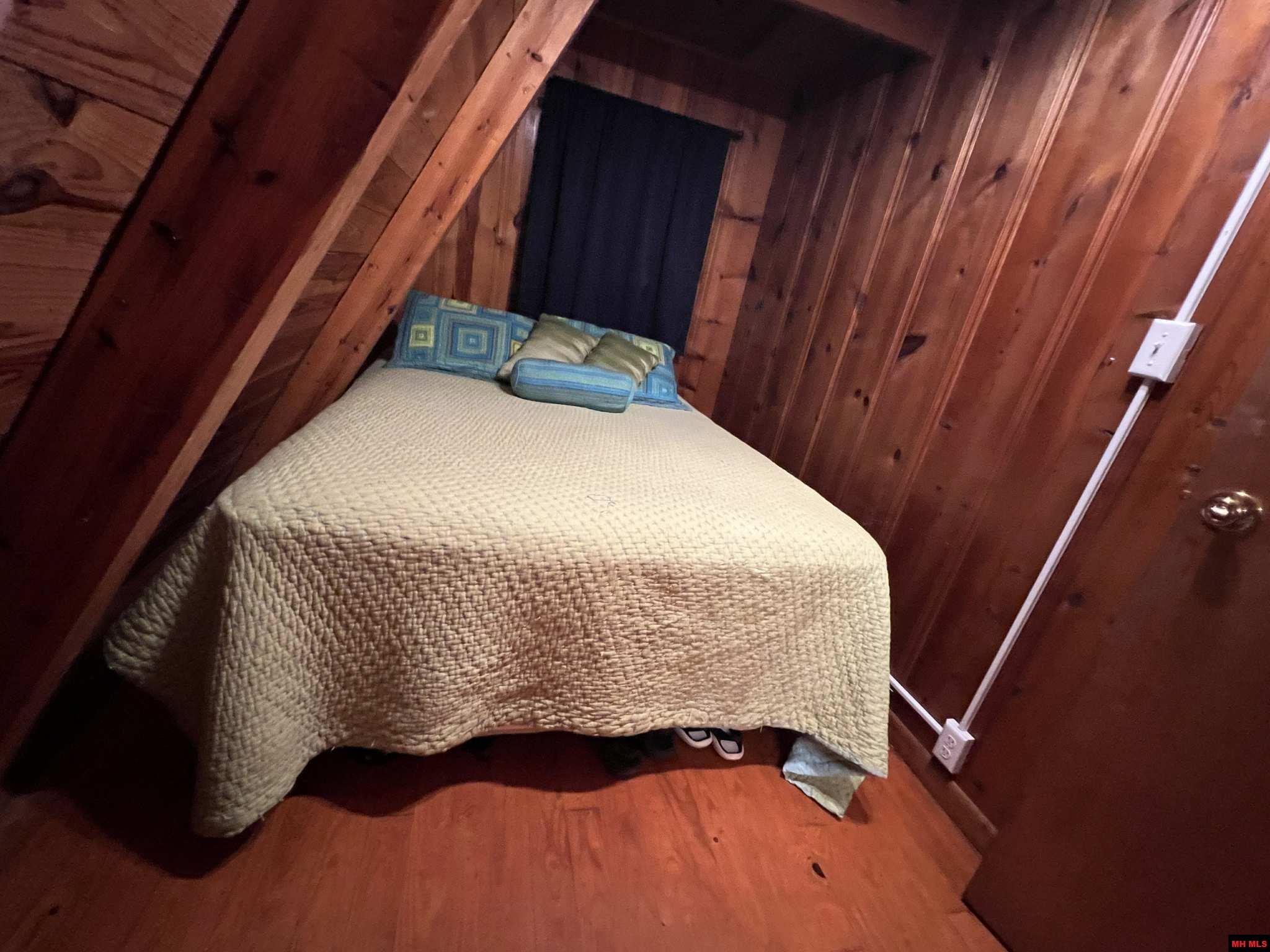 48 SUMAC DRIVE Henderson, AR