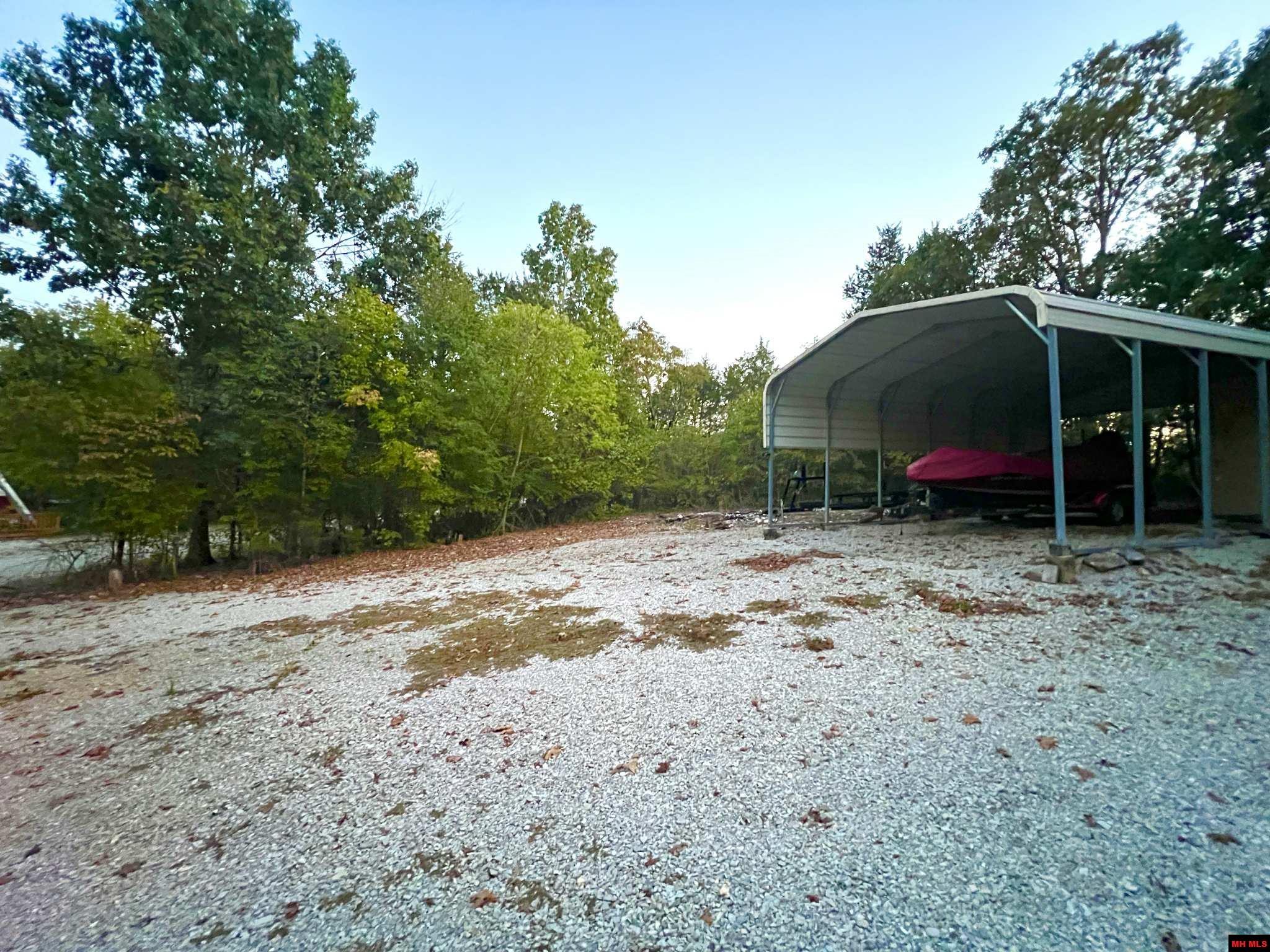 48 SUMAC DRIVE Henderson, AR