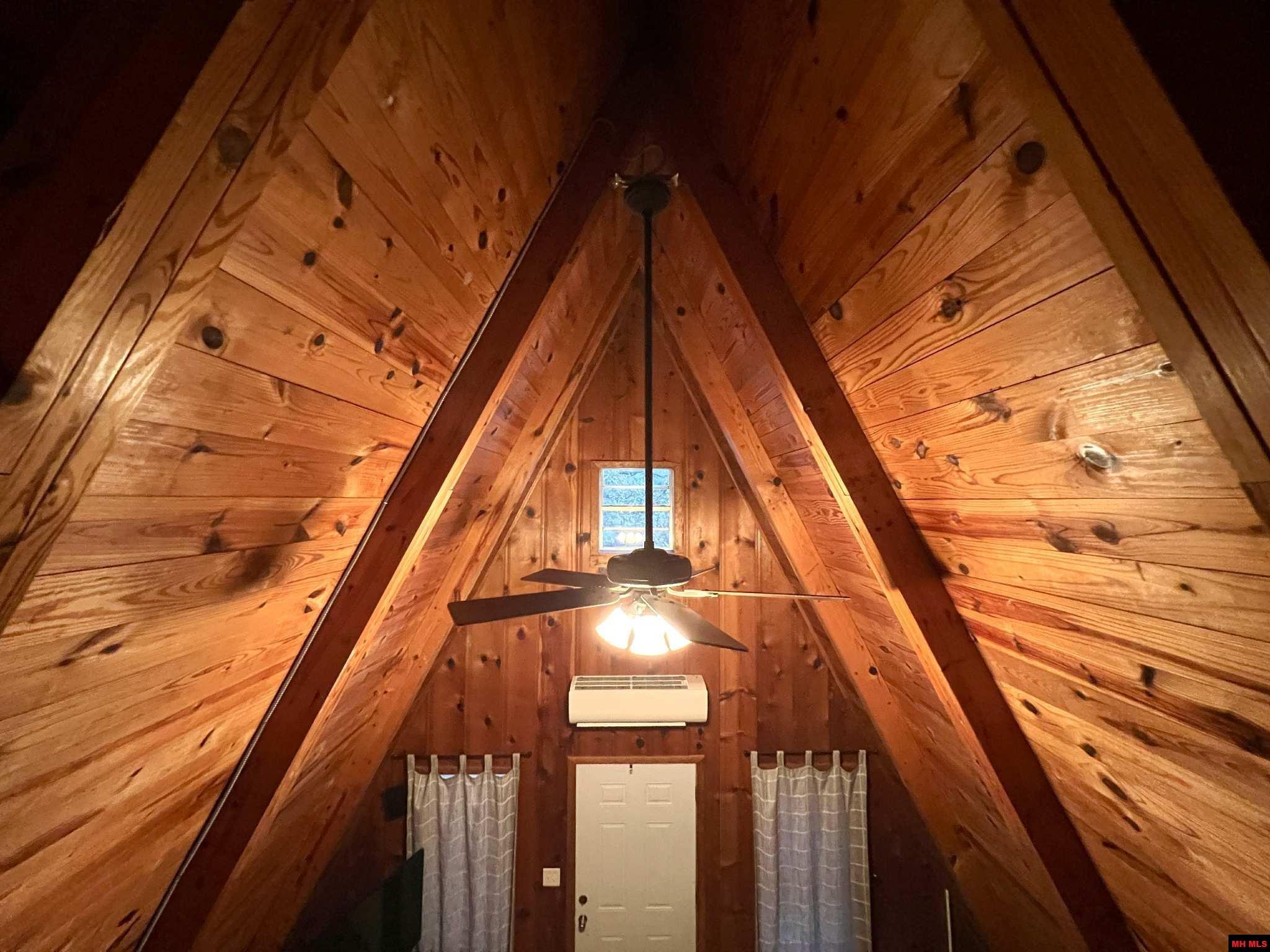 48 SUMAC DRIVE Henderson, AR