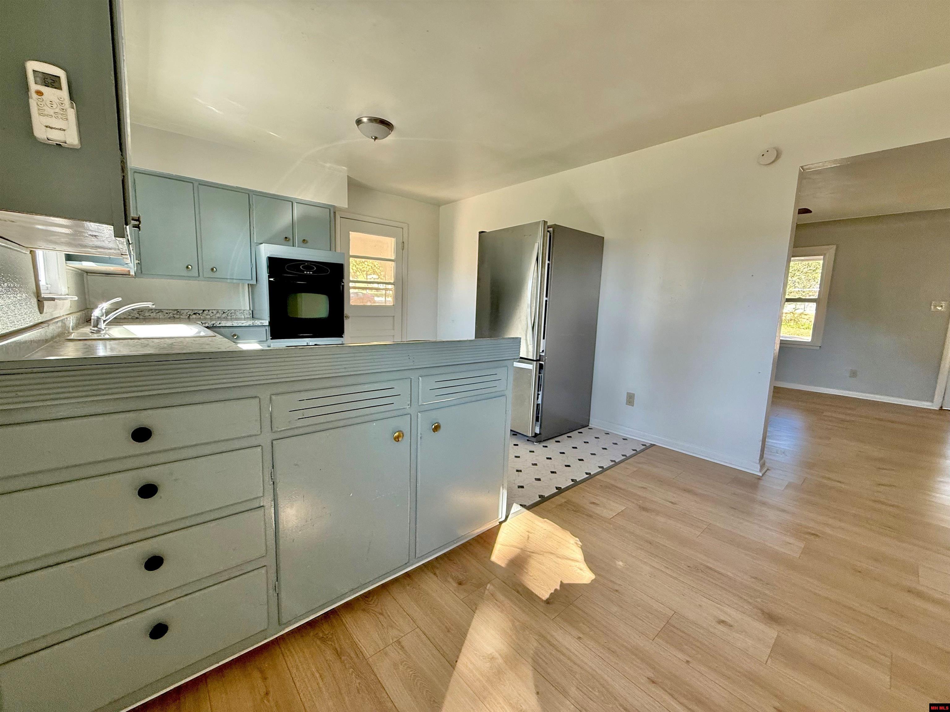 302 E 12TH STREET Mountain Home, AR