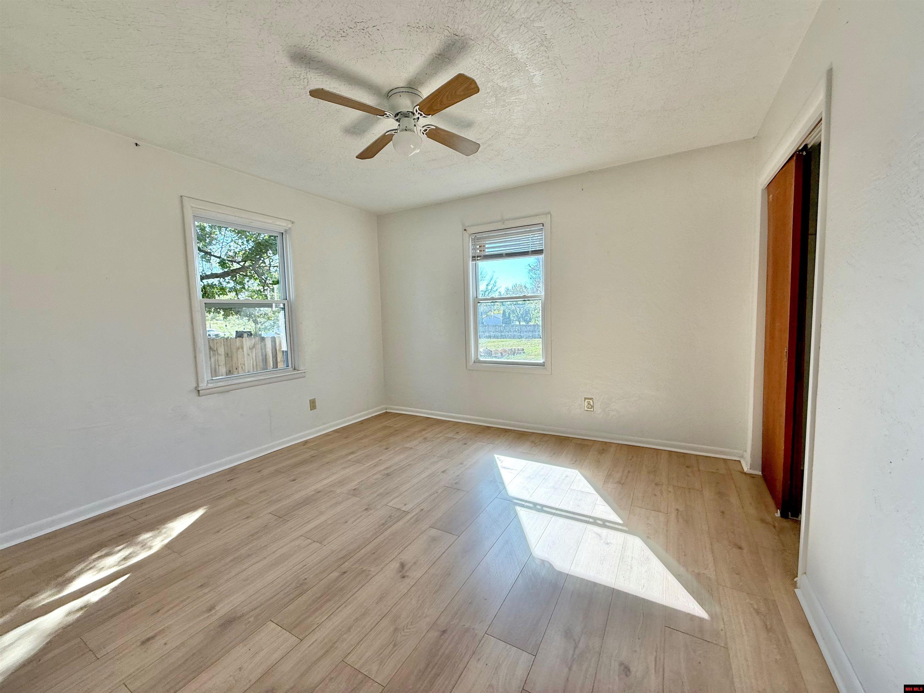 302 E 12TH STREET Mountain Home, AR