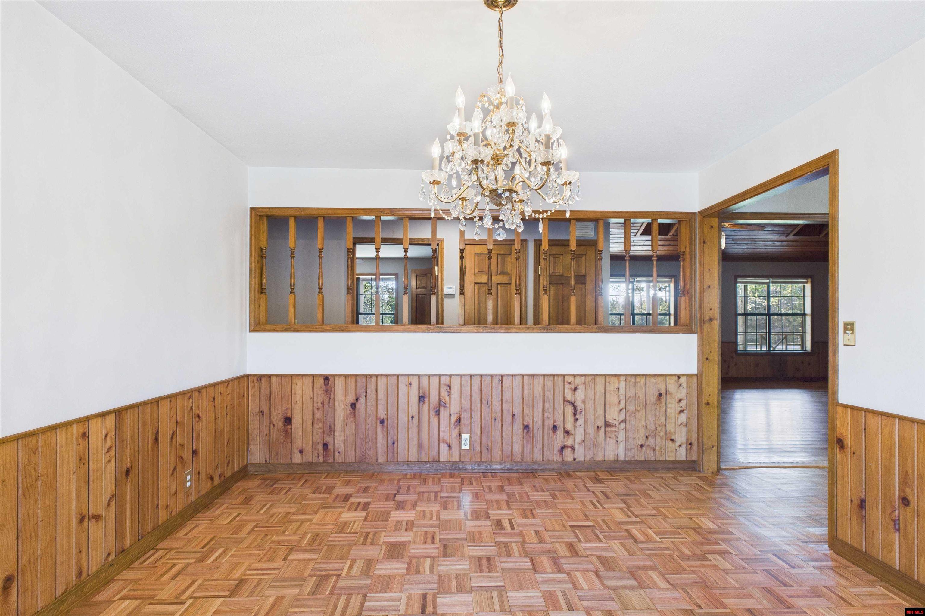 7167 Hwy 62/412 West