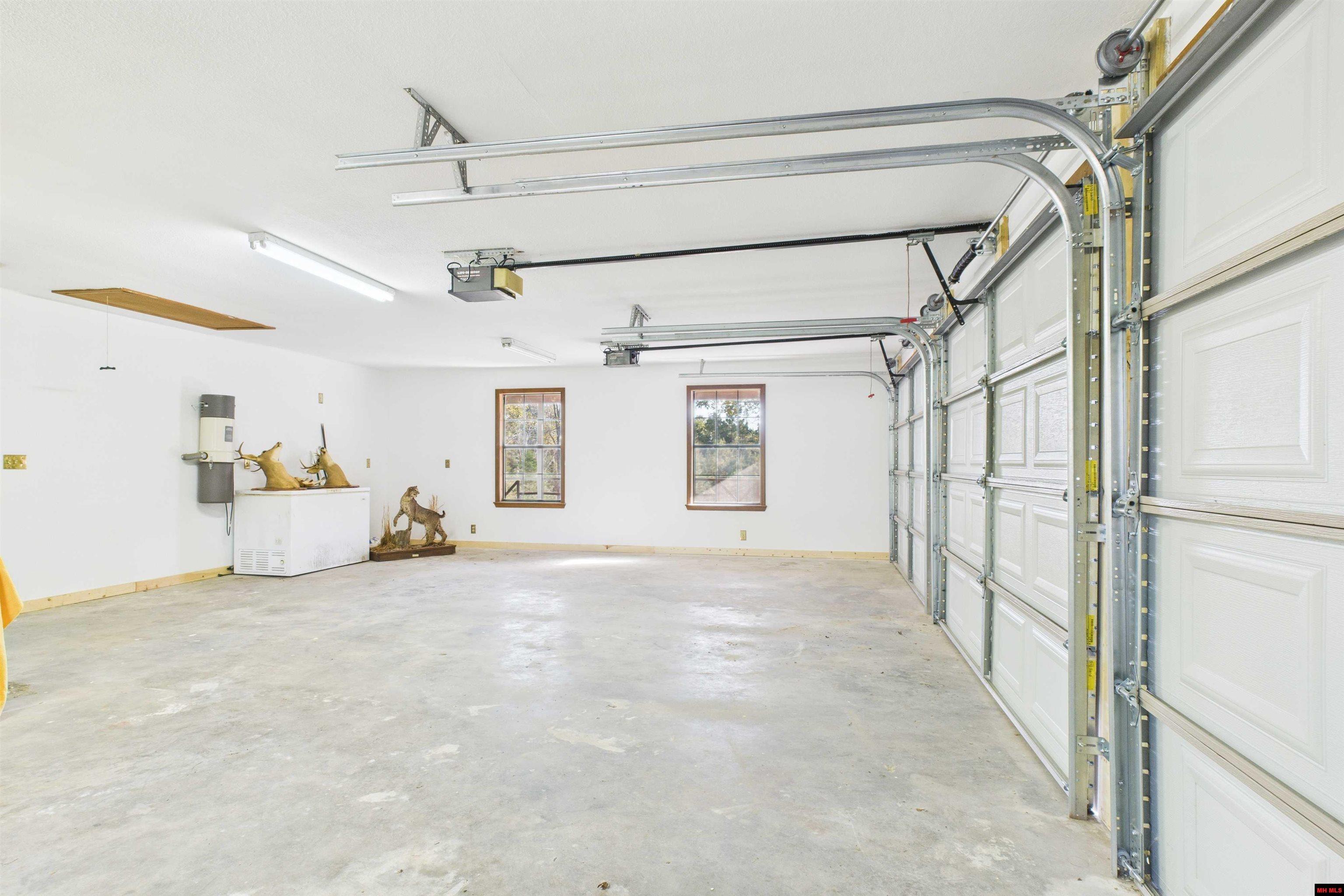 7167 Hwy 62/412 West