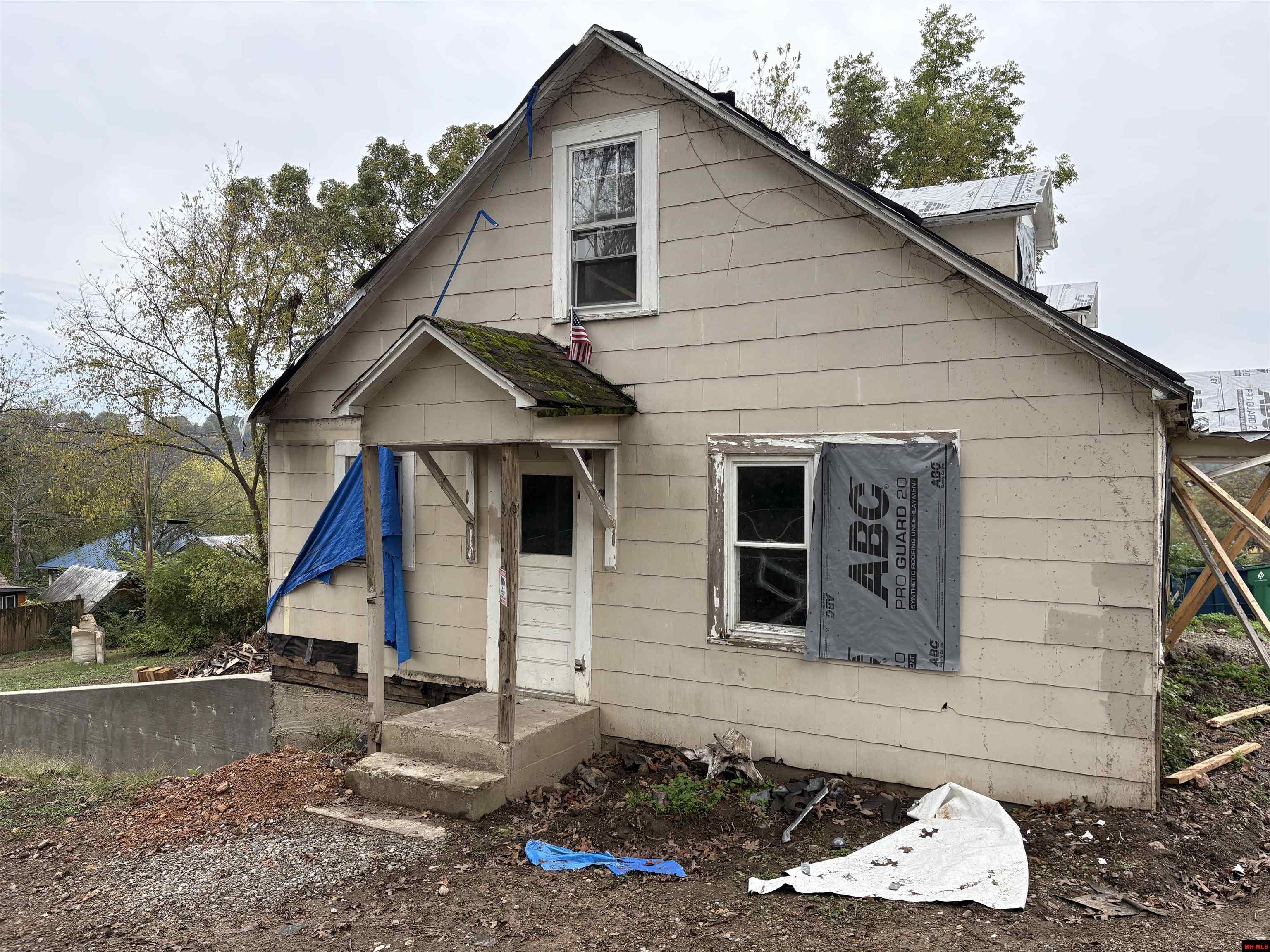 408 DALTON AVENUE Cotter, AR