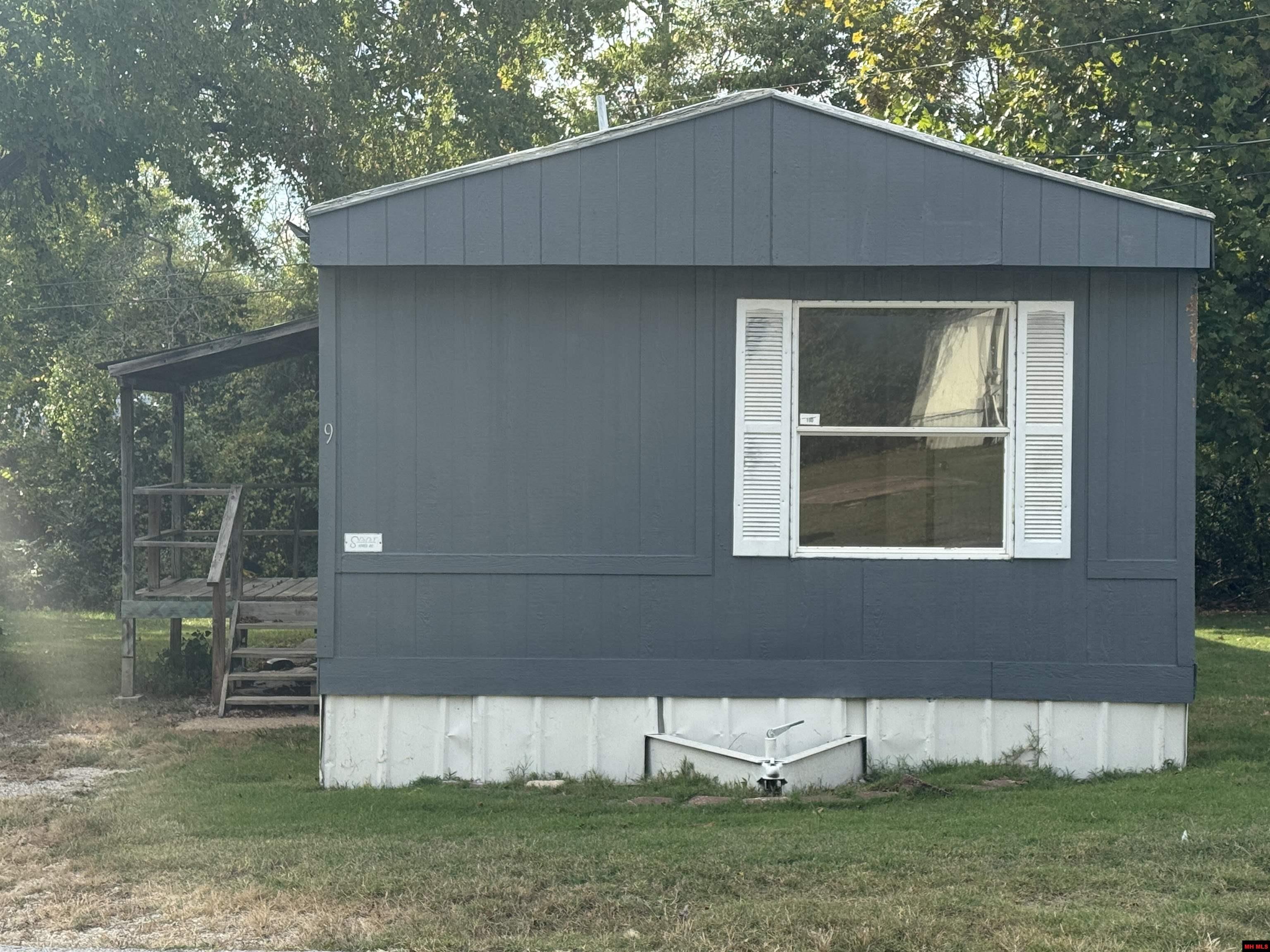1326 E 9TH STREET Mountain Home, AR