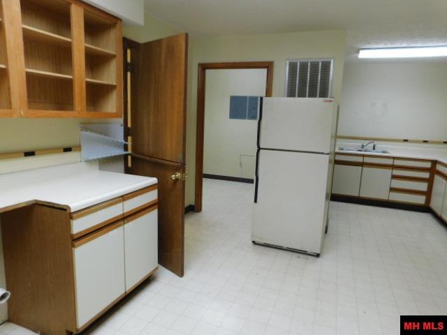 622 CENTRAL BOULEVARD Bull Shoals, AR