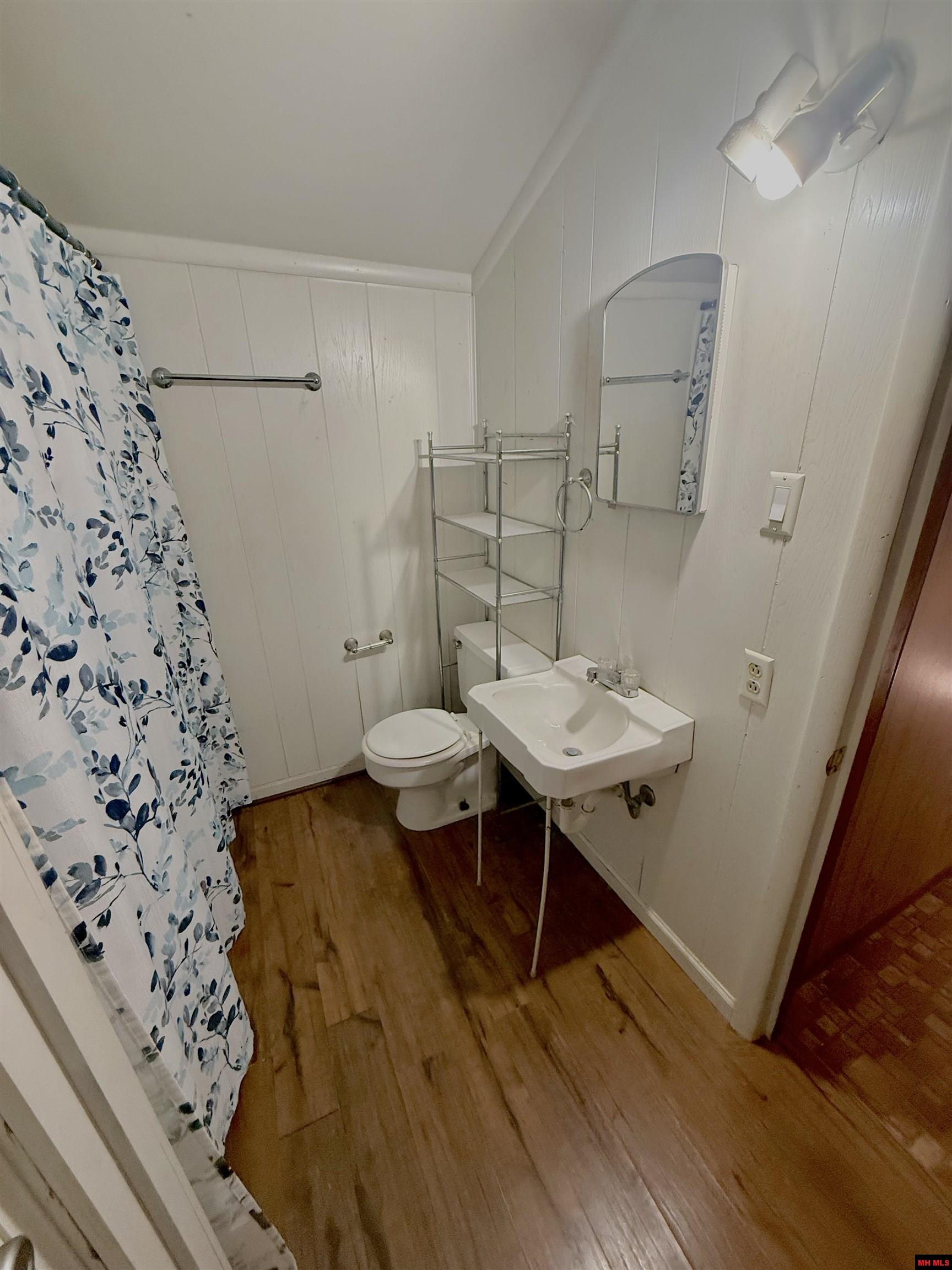 5191 OLD MILITARY ROAD Mountain Home, AR