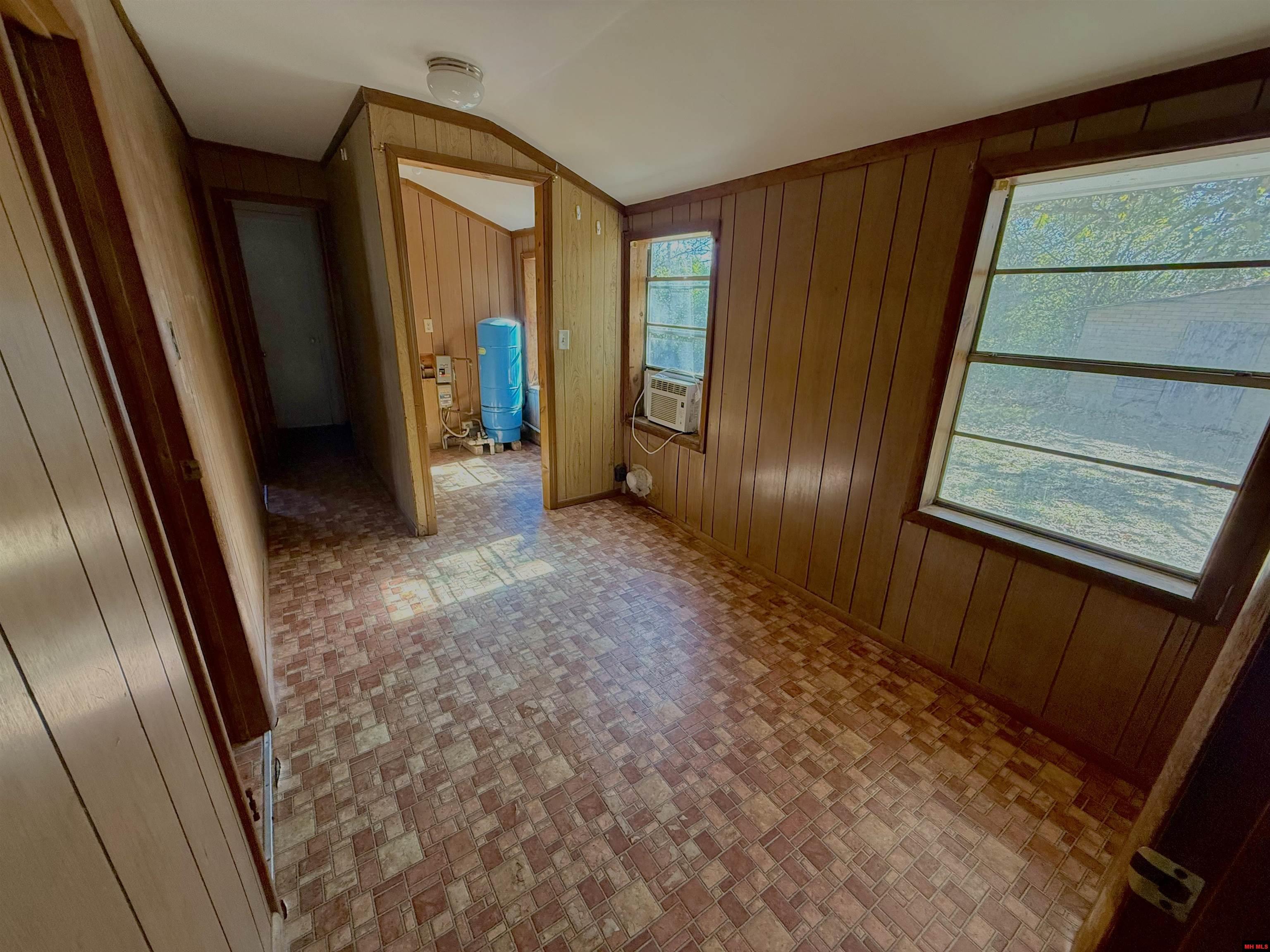 5191 OLD MILITARY ROAD Mountain Home, AR