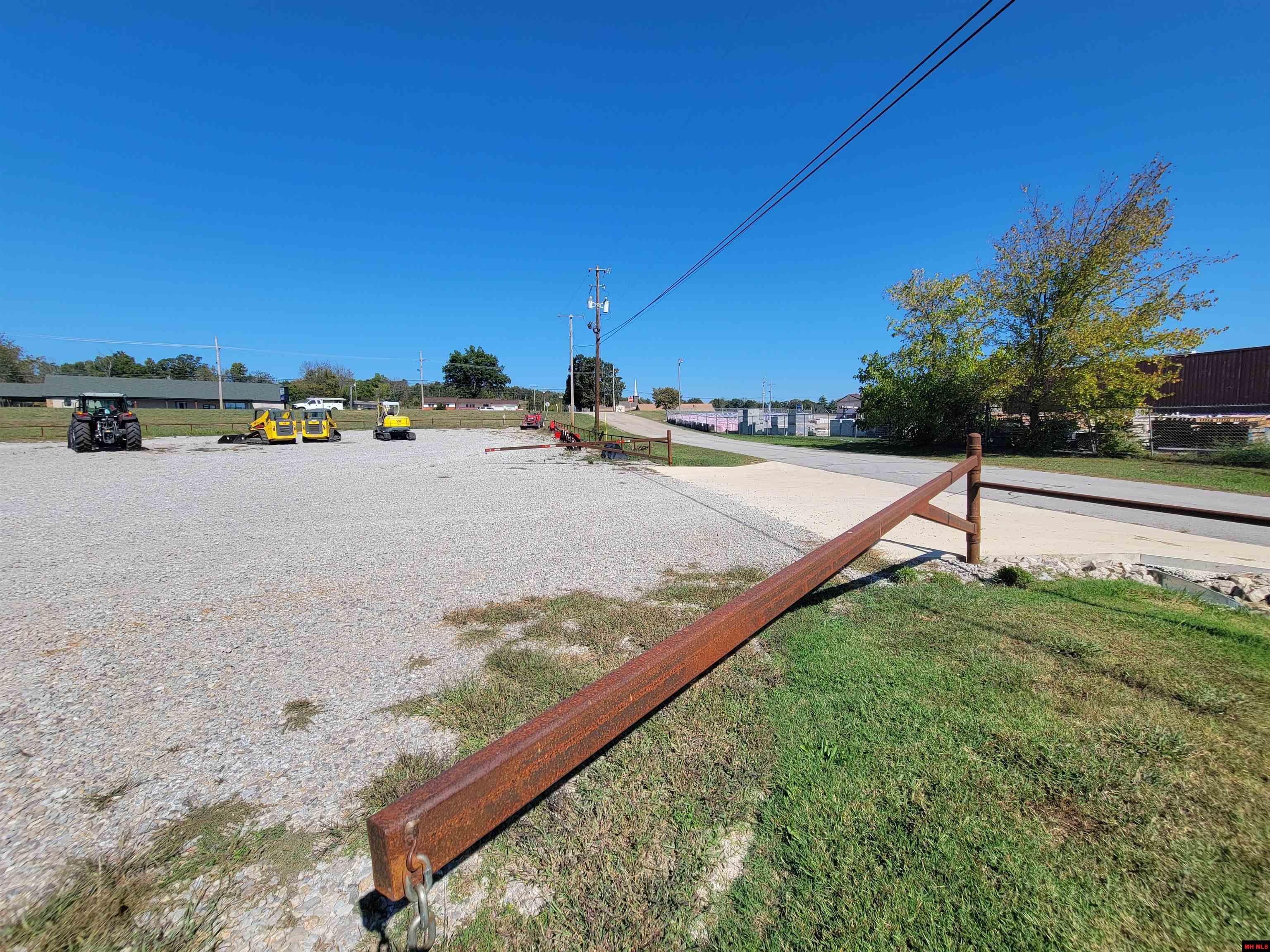 60 ROBERTS DRIVE Mountain Home, AR