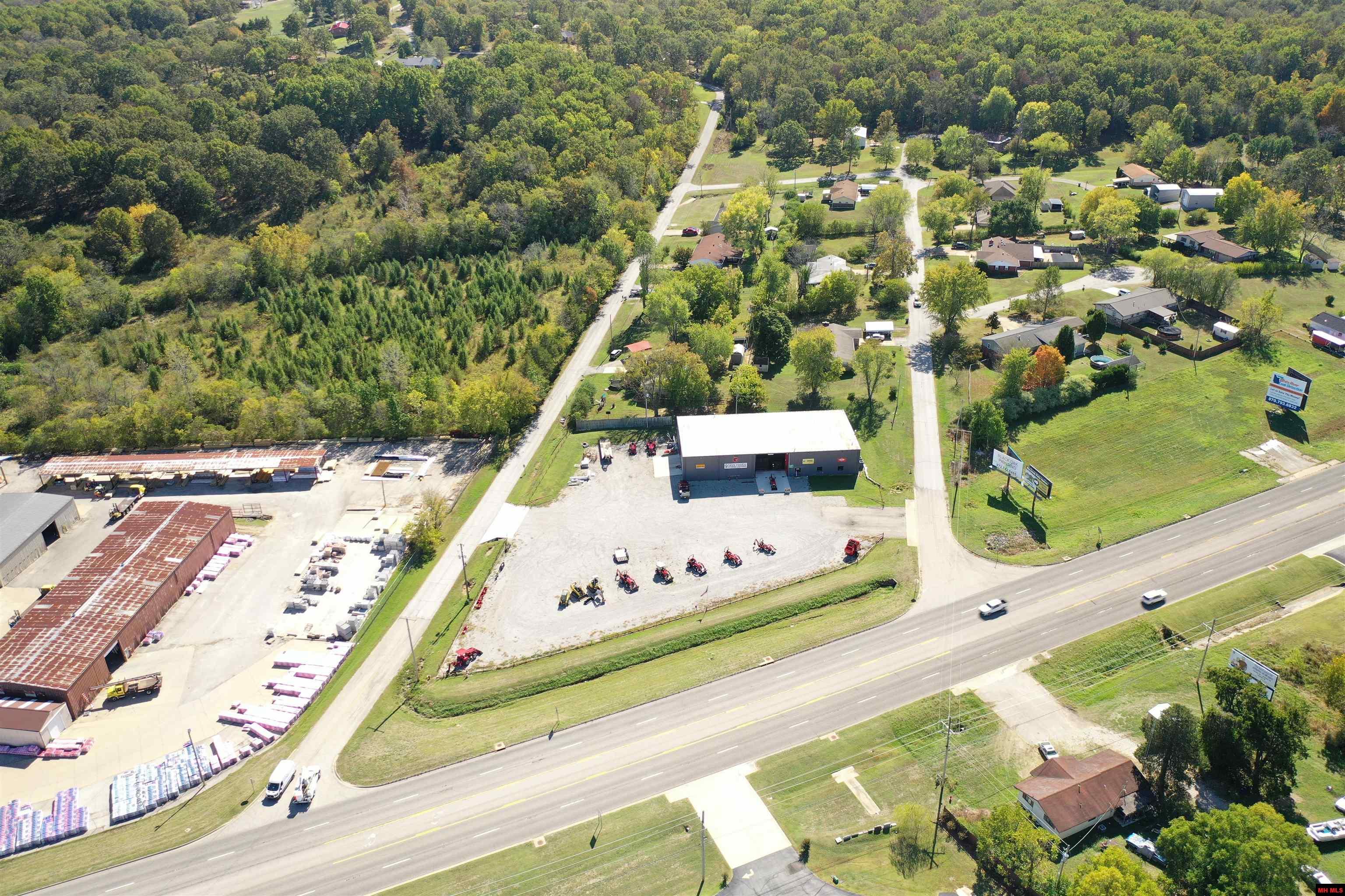 60 ROBERTS DRIVE Mountain Home, AR