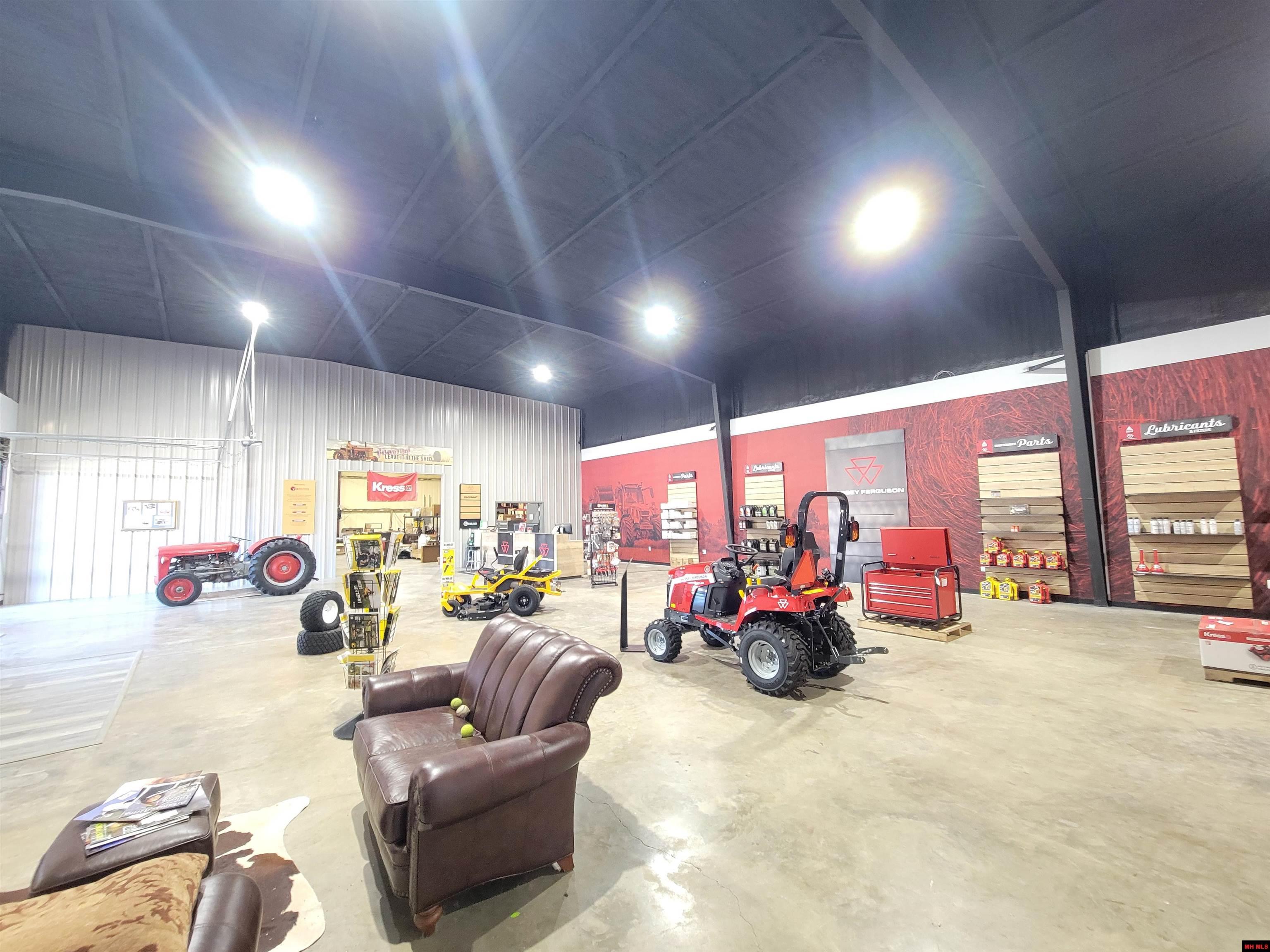 60 ROBERTS DRIVE Mountain Home, AR