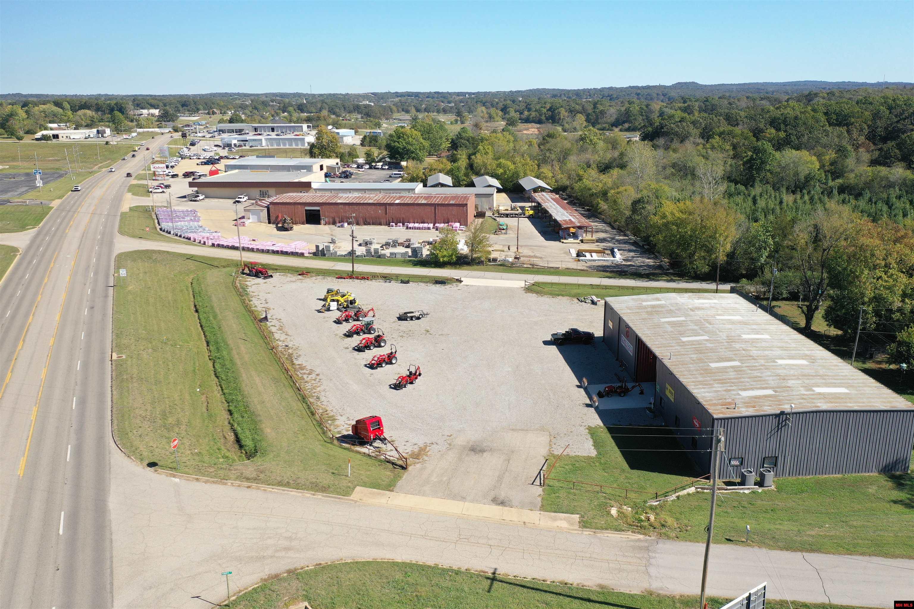 60 ROBERTS DRIVE Mountain Home, AR