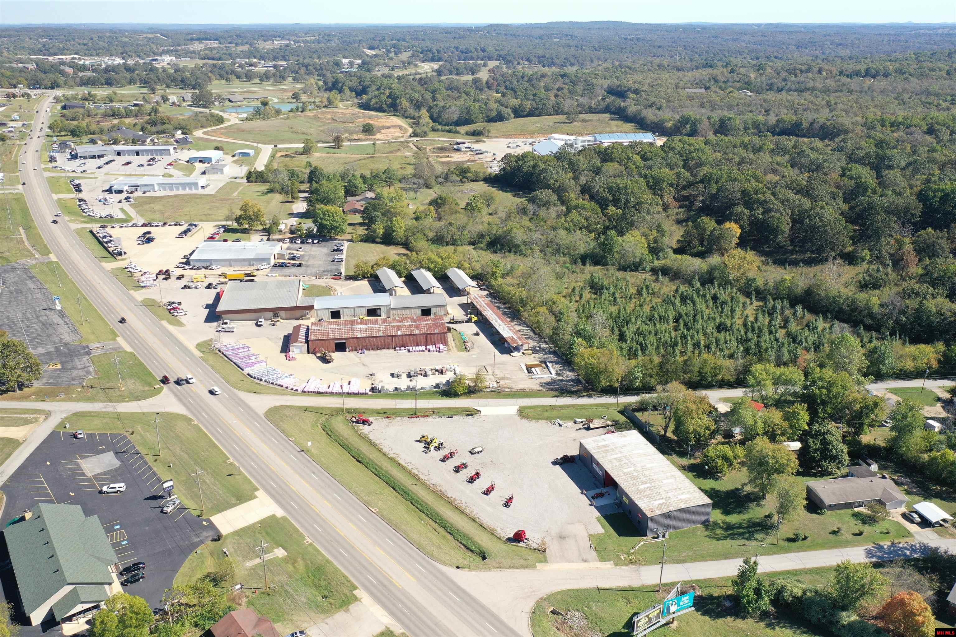 60 ROBERTS DRIVE Mountain Home, AR