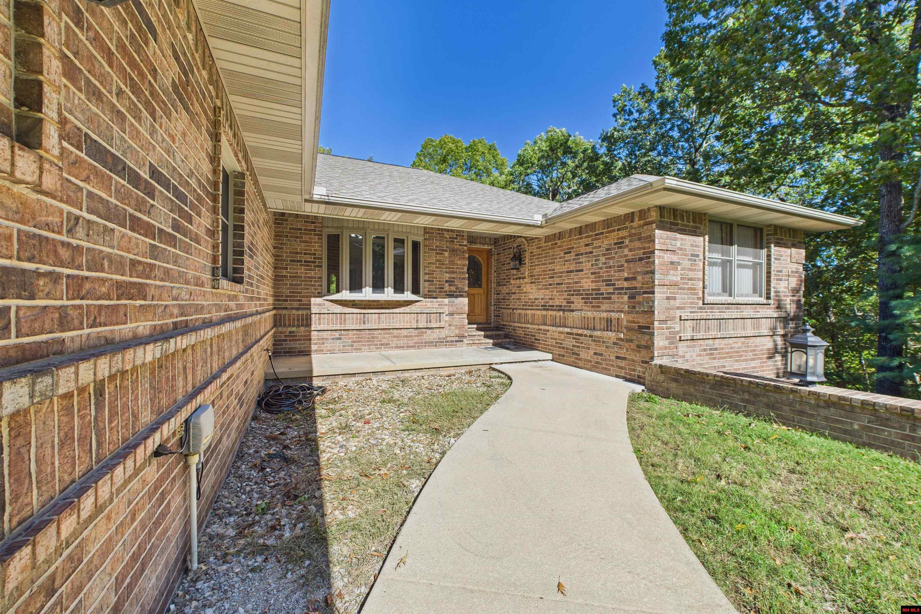 109 EDGEHILL PLACE Bull Shoals, AR