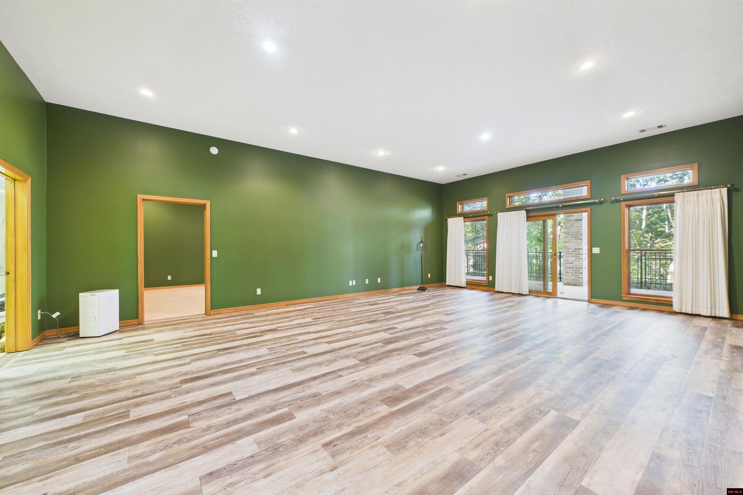 109 EDGEHILL PLACE Bull Shoals, AR