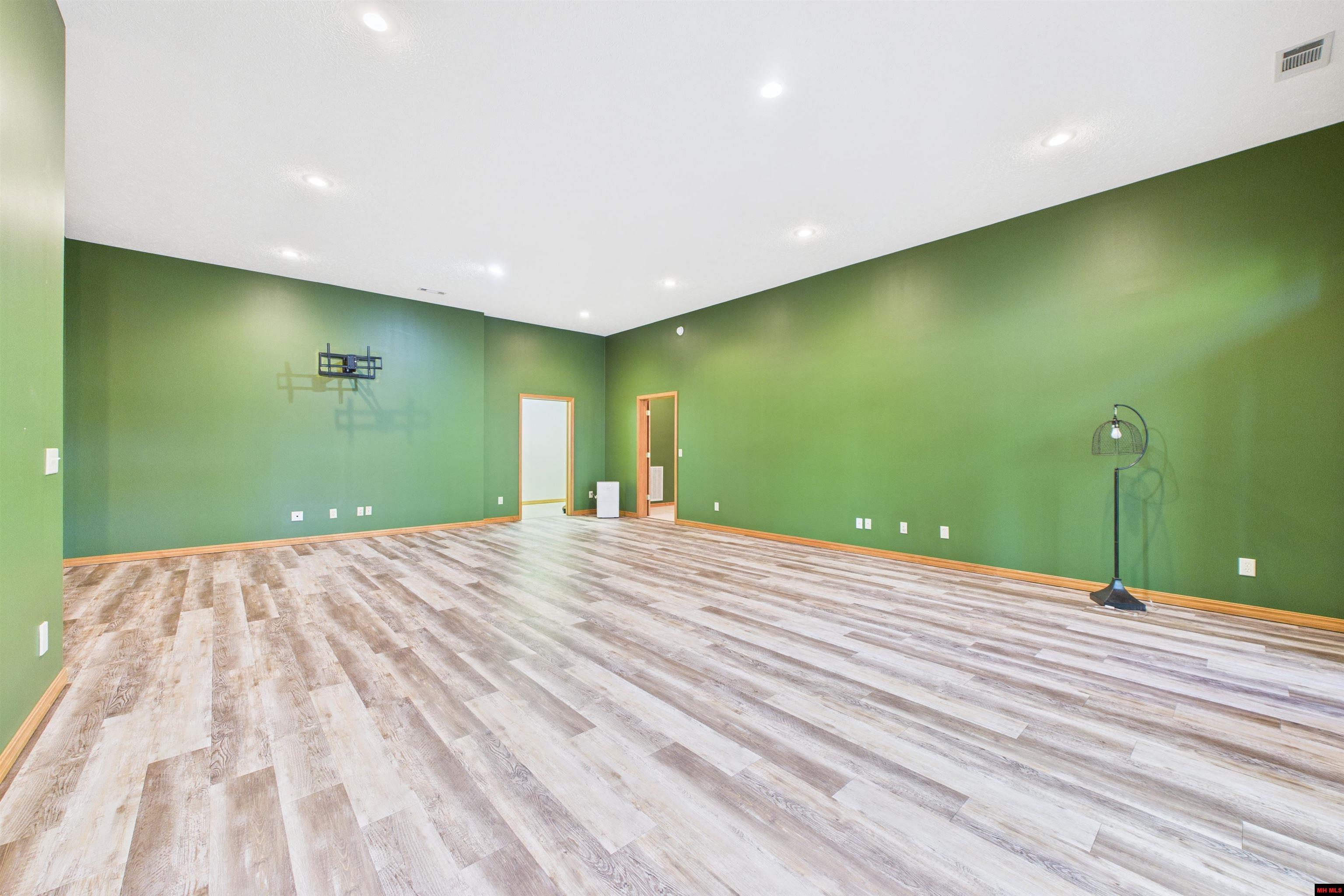 109 EDGEHILL PLACE Bull Shoals, AR