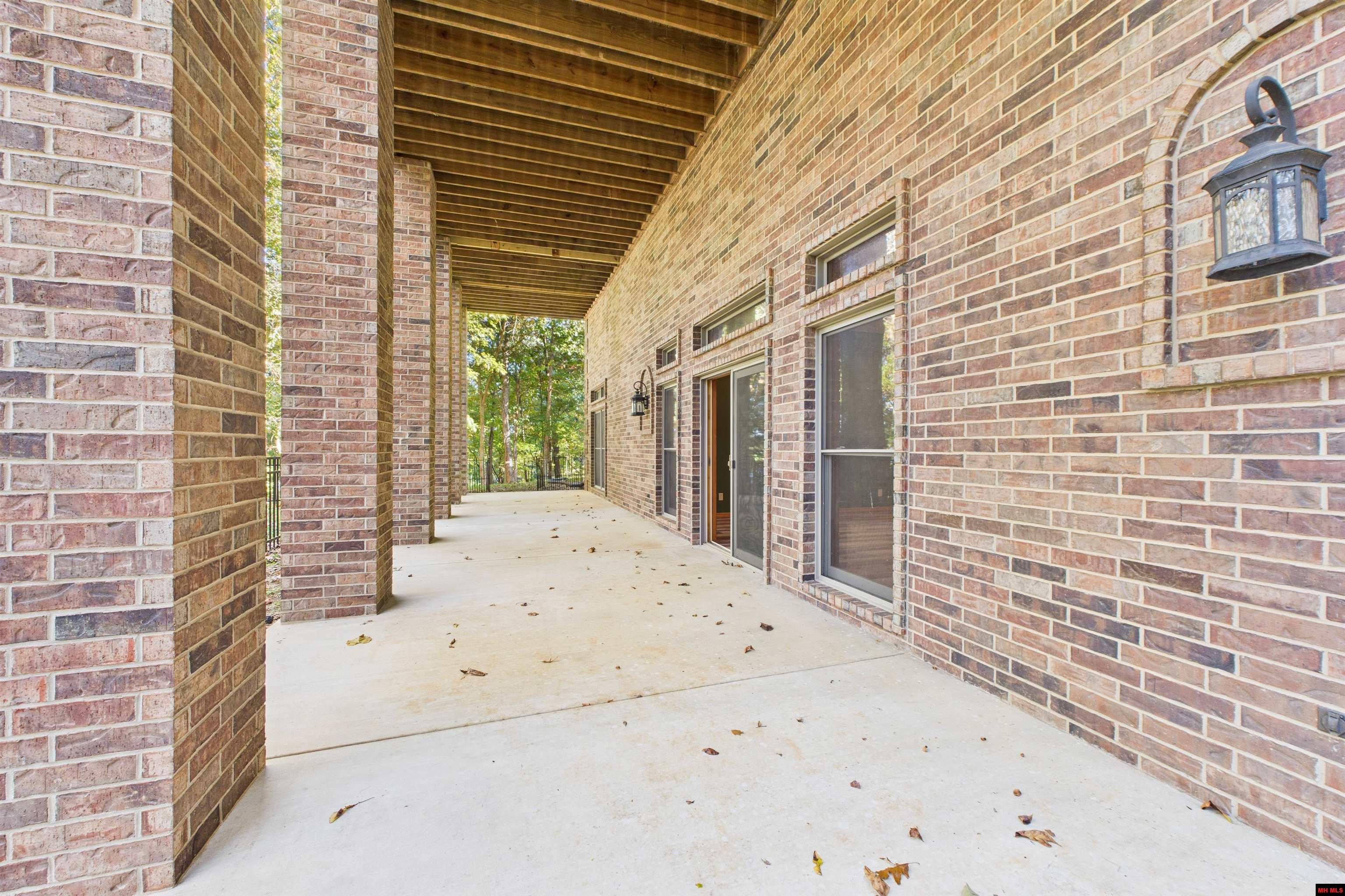 109 EDGEHILL PLACE Bull Shoals, AR