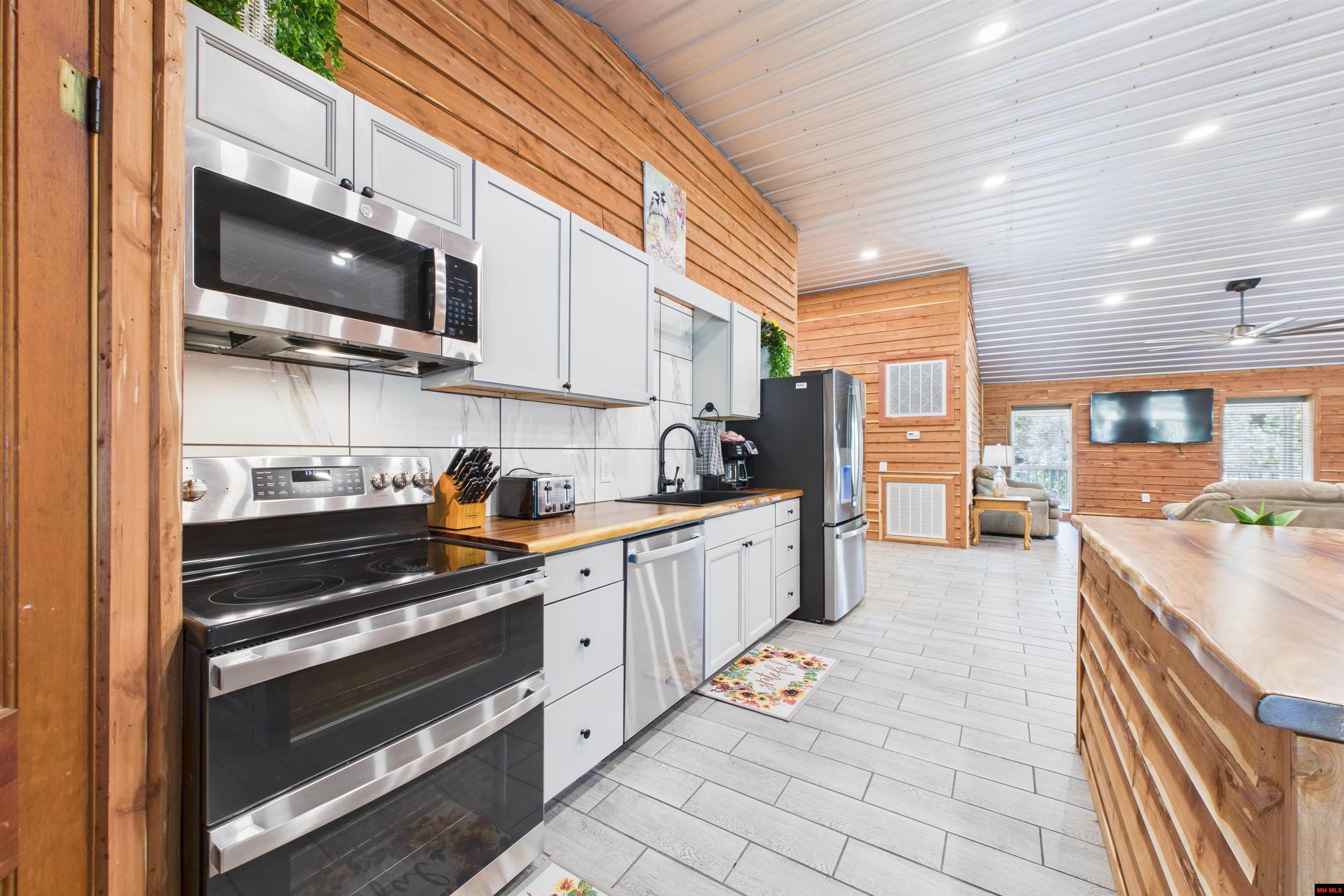 19 Fawn Ridge Circle