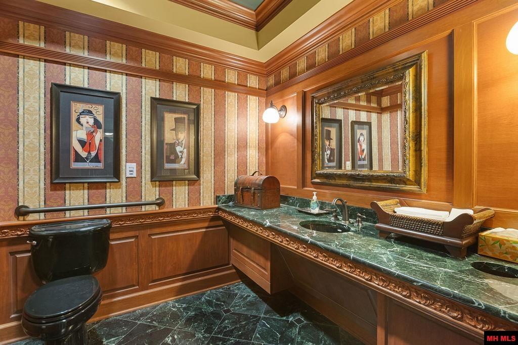 250 BUCHER DRIVE Mountain Home, AR