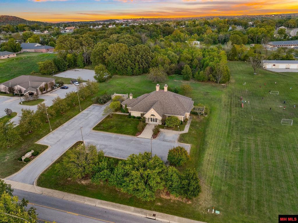 250 BUCHER DRIVE Mountain Home, AR