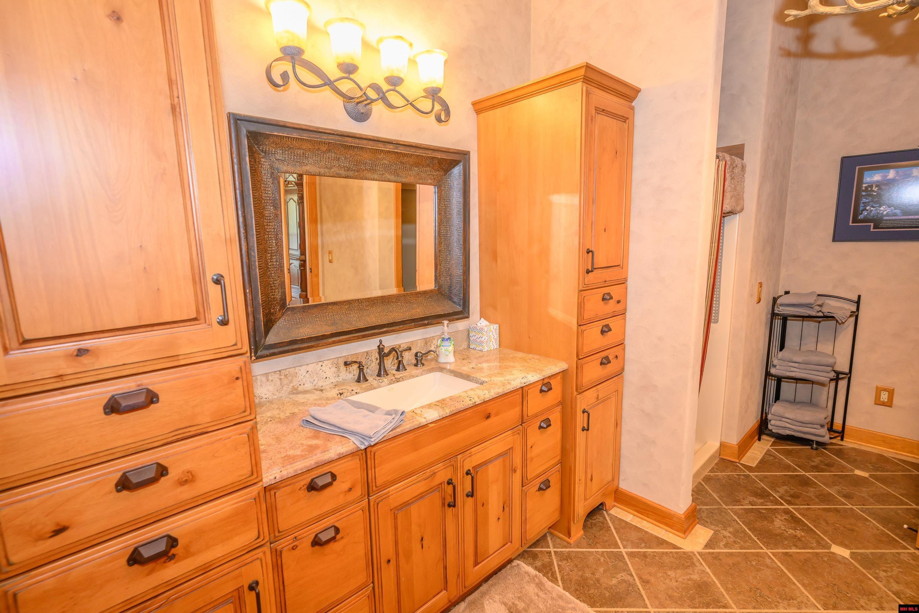 273 GOLDEN STAR LANE Mountain Home, AR