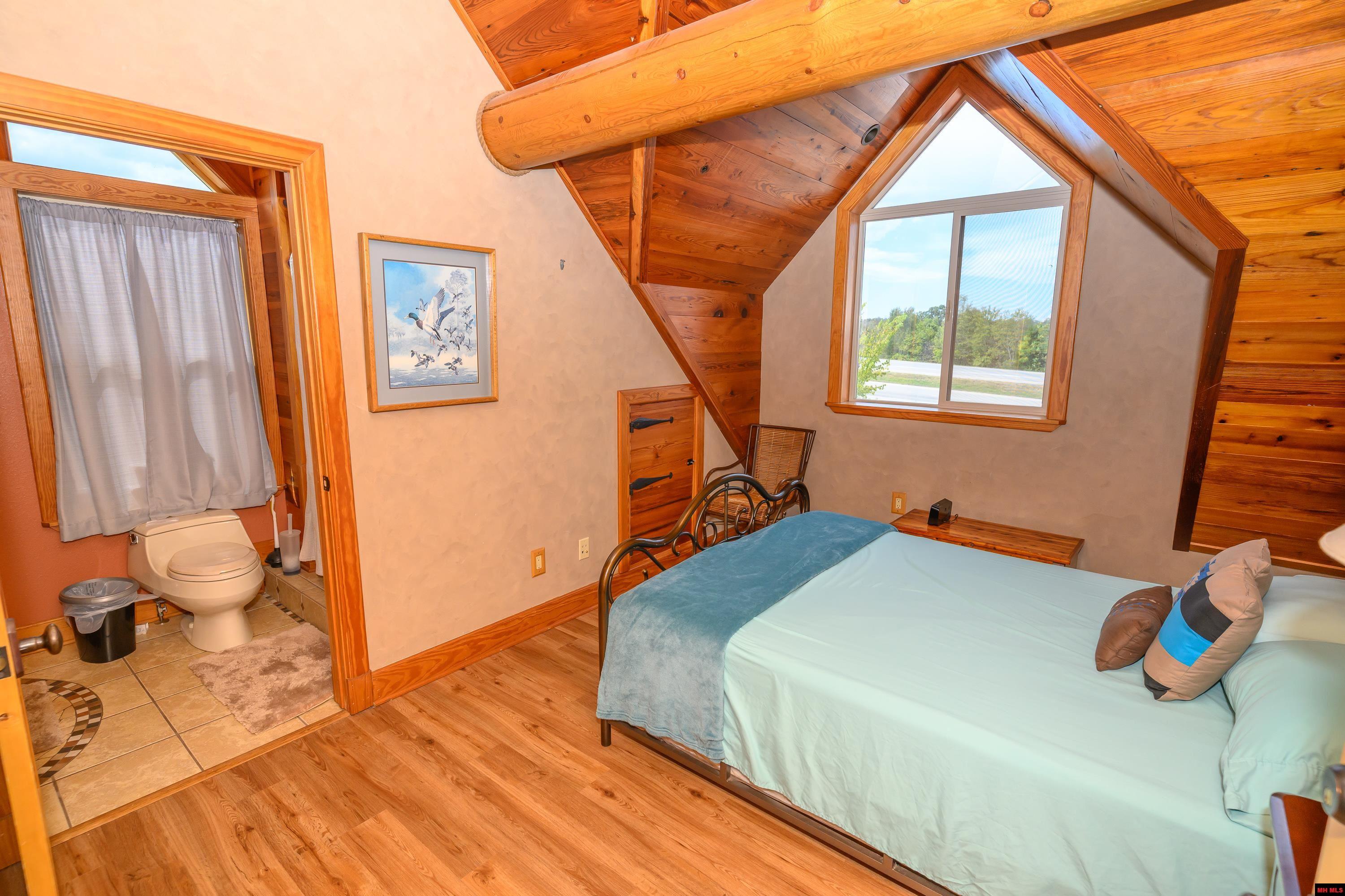 273 GOLDEN STAR LANE Mountain Home, AR