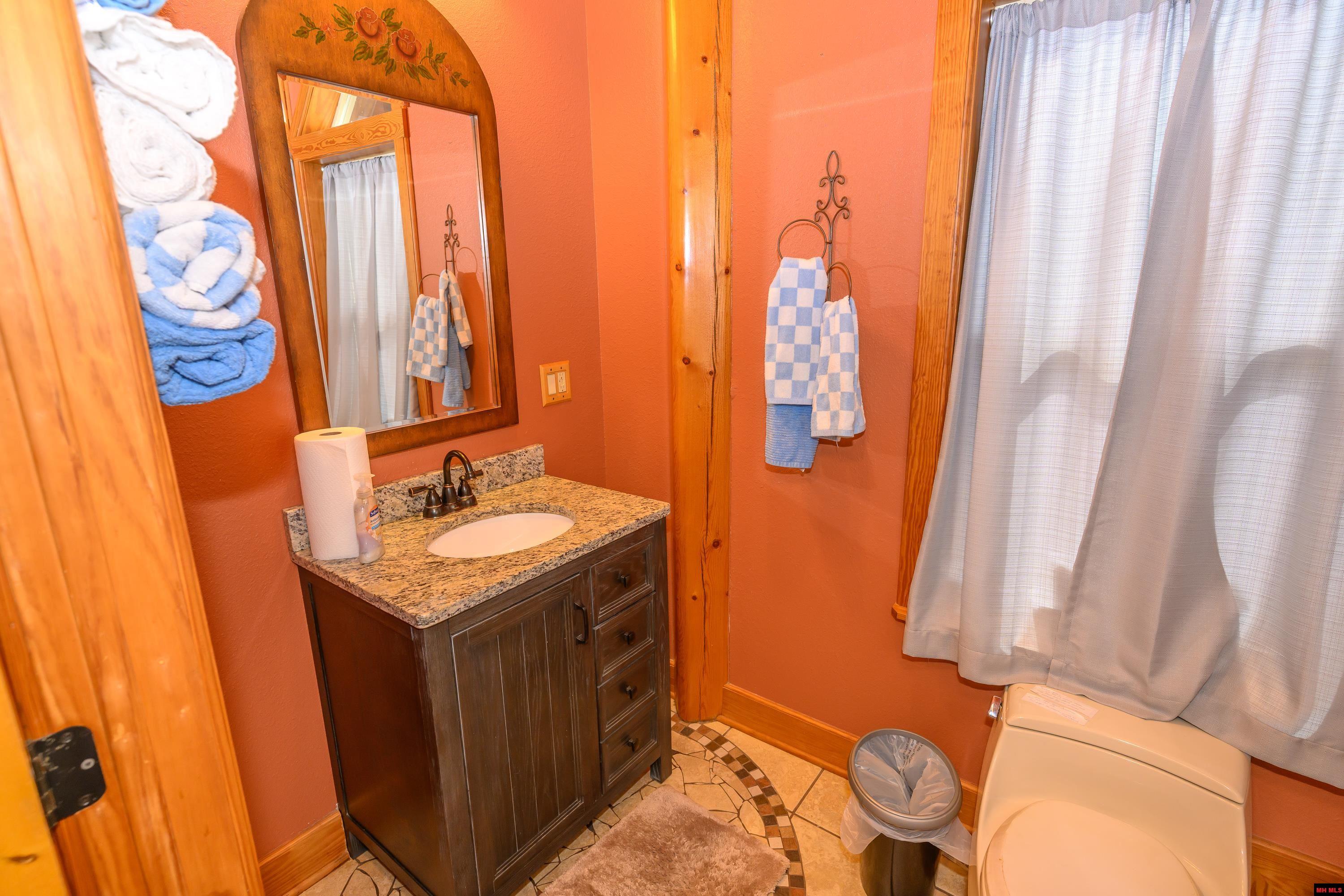 273 GOLDEN STAR LANE Mountain Home, AR