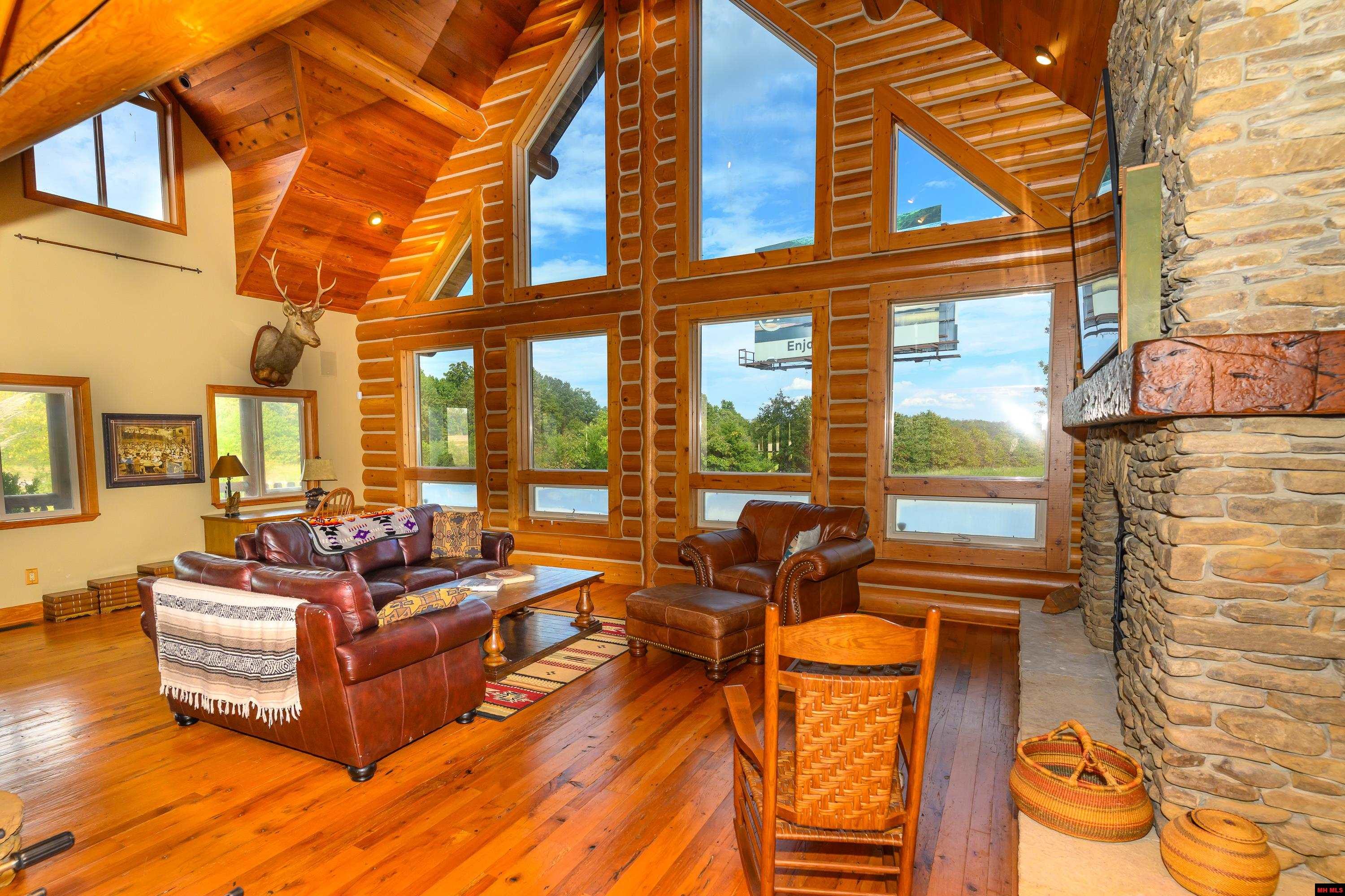 273 GOLDEN STAR LANE Mountain Home, AR