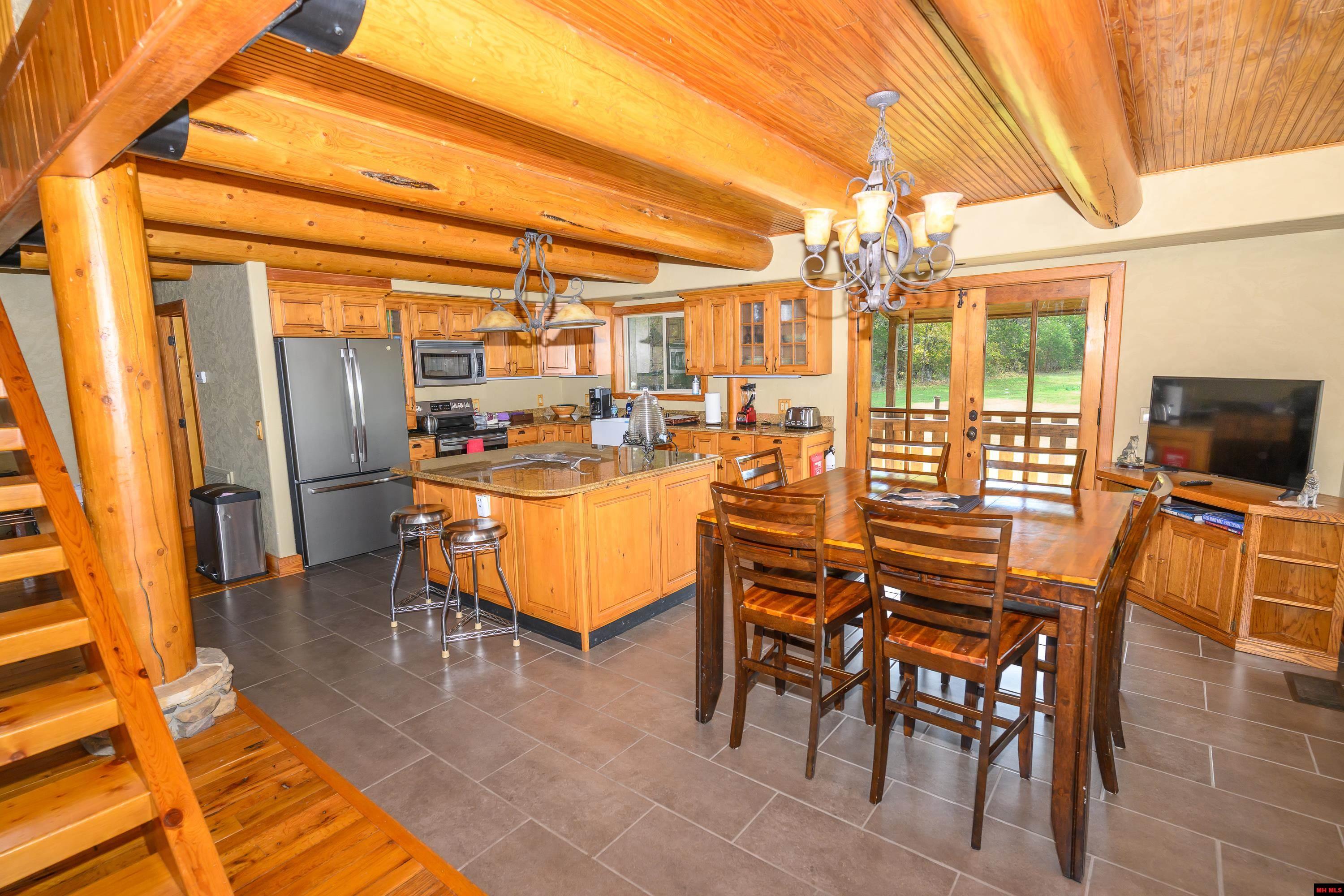 273 GOLDEN STAR LANE Mountain Home, AR