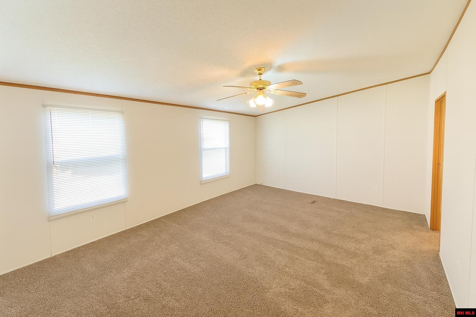 1215 GLENBRIAR COURT Mountain Home, AR