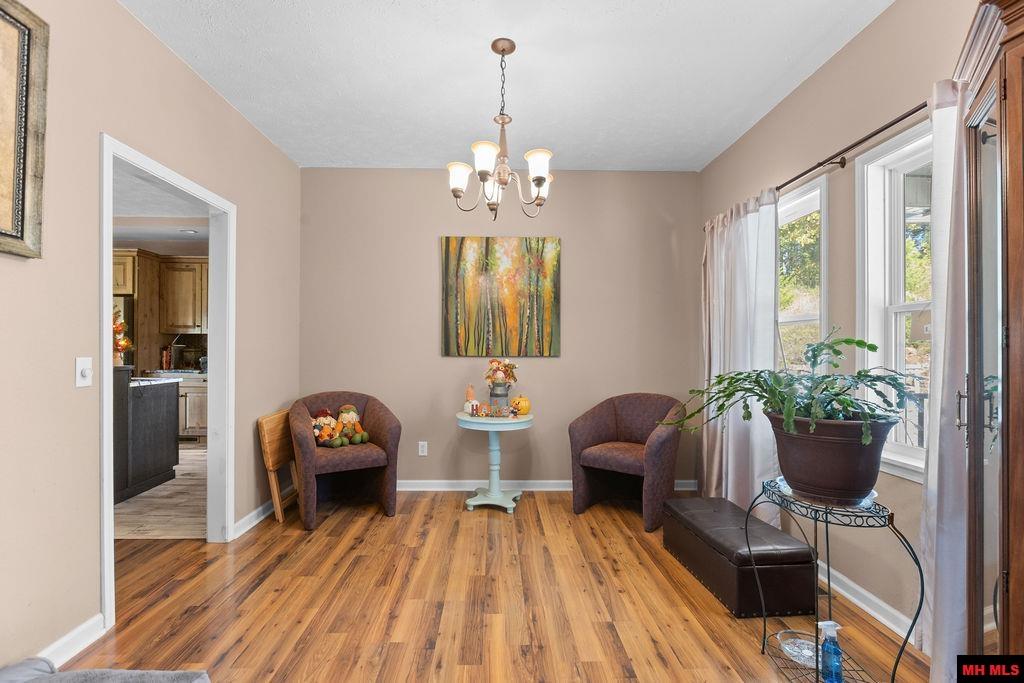 2783 CR 69 Mountain Home, AR