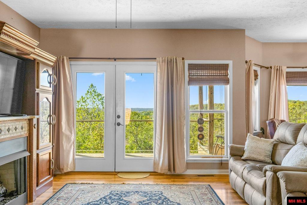 2783 CR 69 Mountain Home, AR