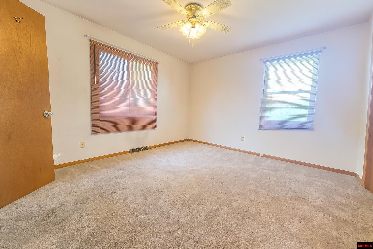 608 Broadmoor Circle