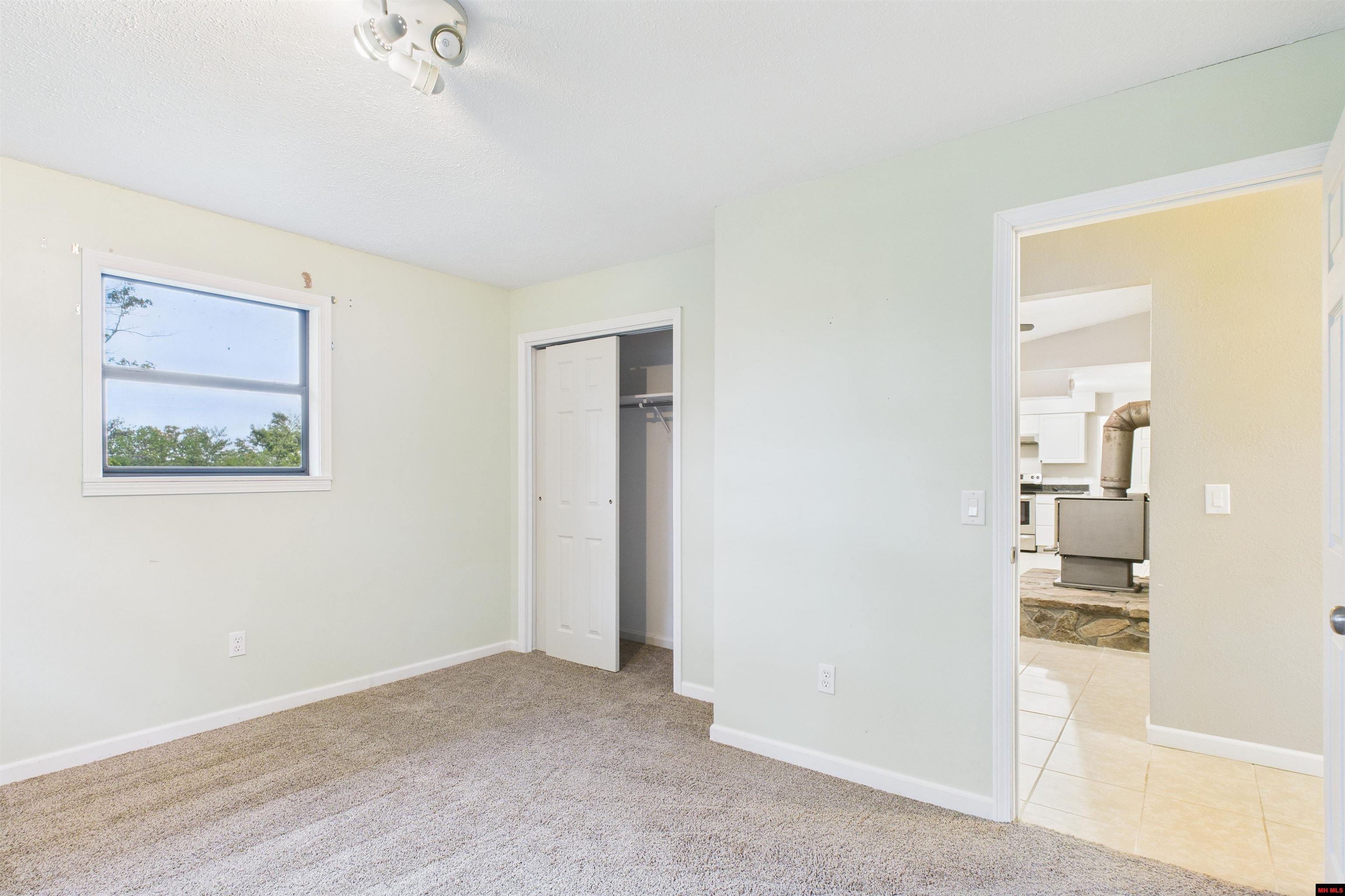 281 Sunrise Heights Circle