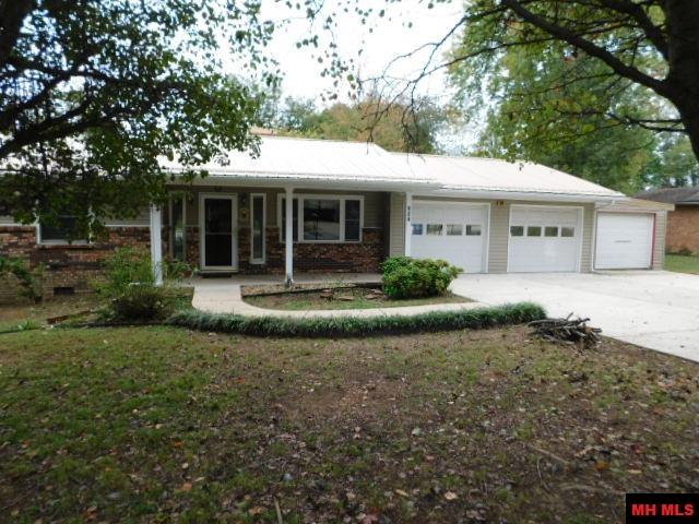 924 E 1ST STREET Mountain Home, AR