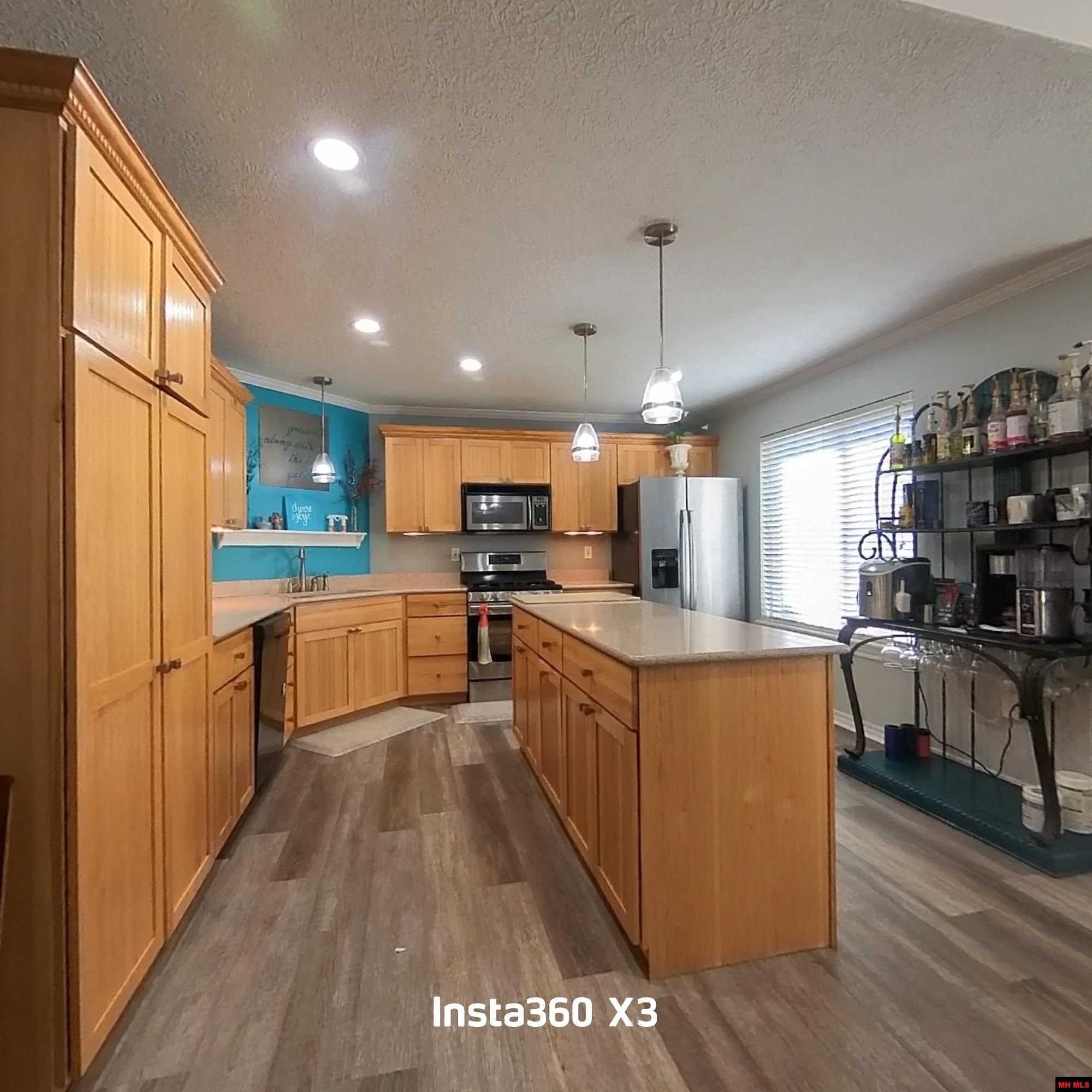 7584 Private Road 2453